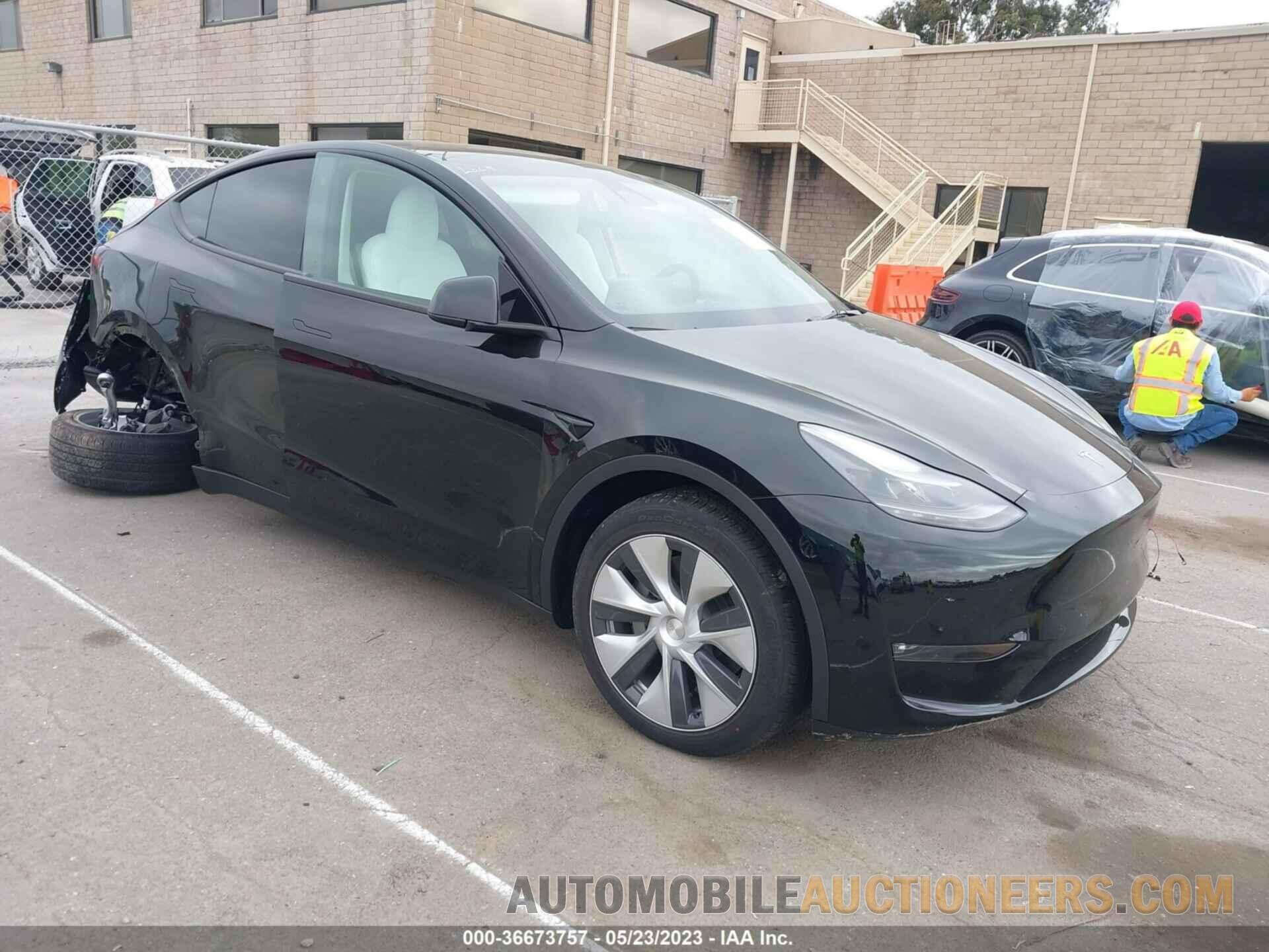 7SAYGDEE4PF773997 TESLA MODEL Y 2023