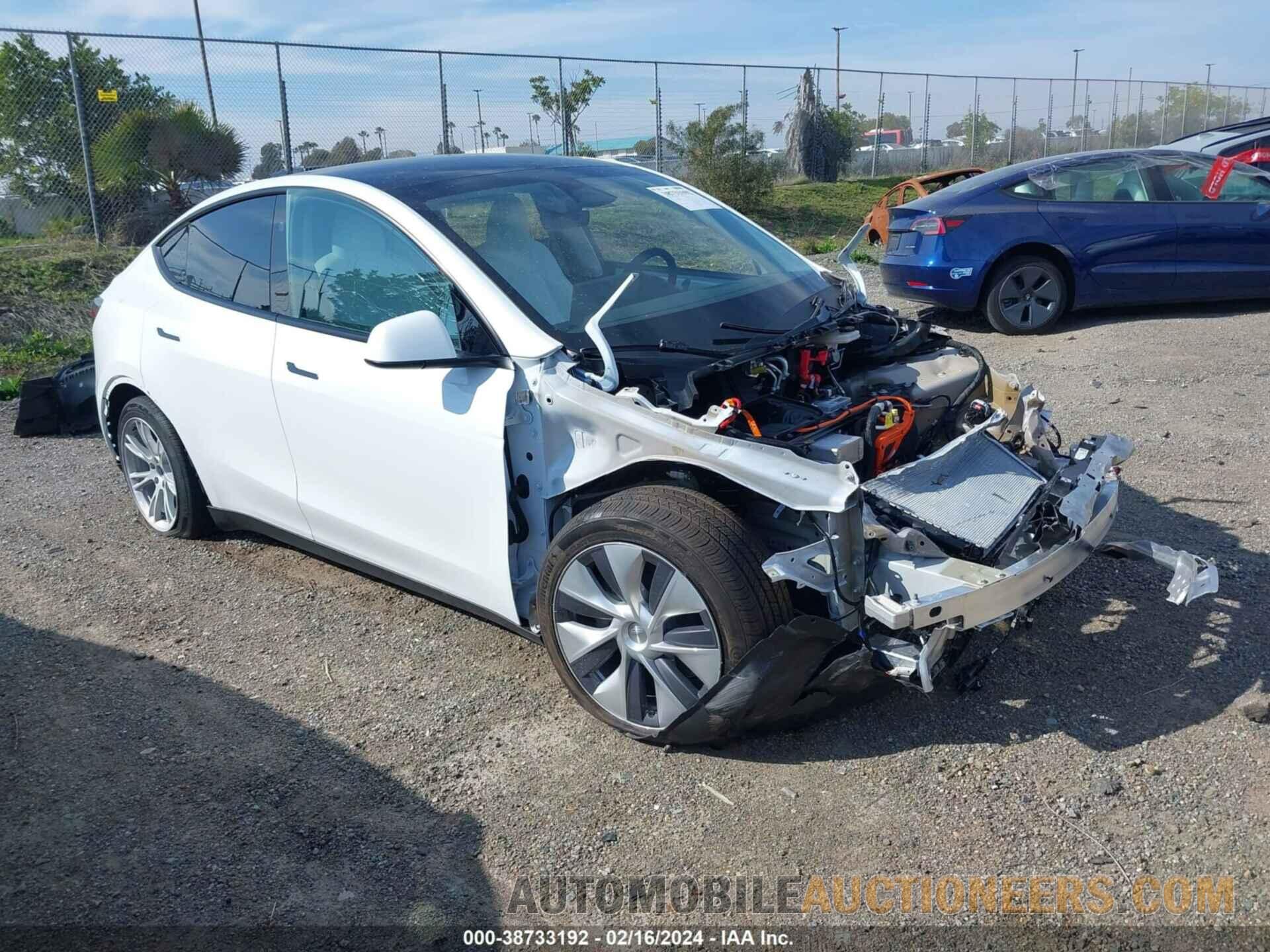 7SAYGDEE4PF853414 TESLA MODEL Y 2023