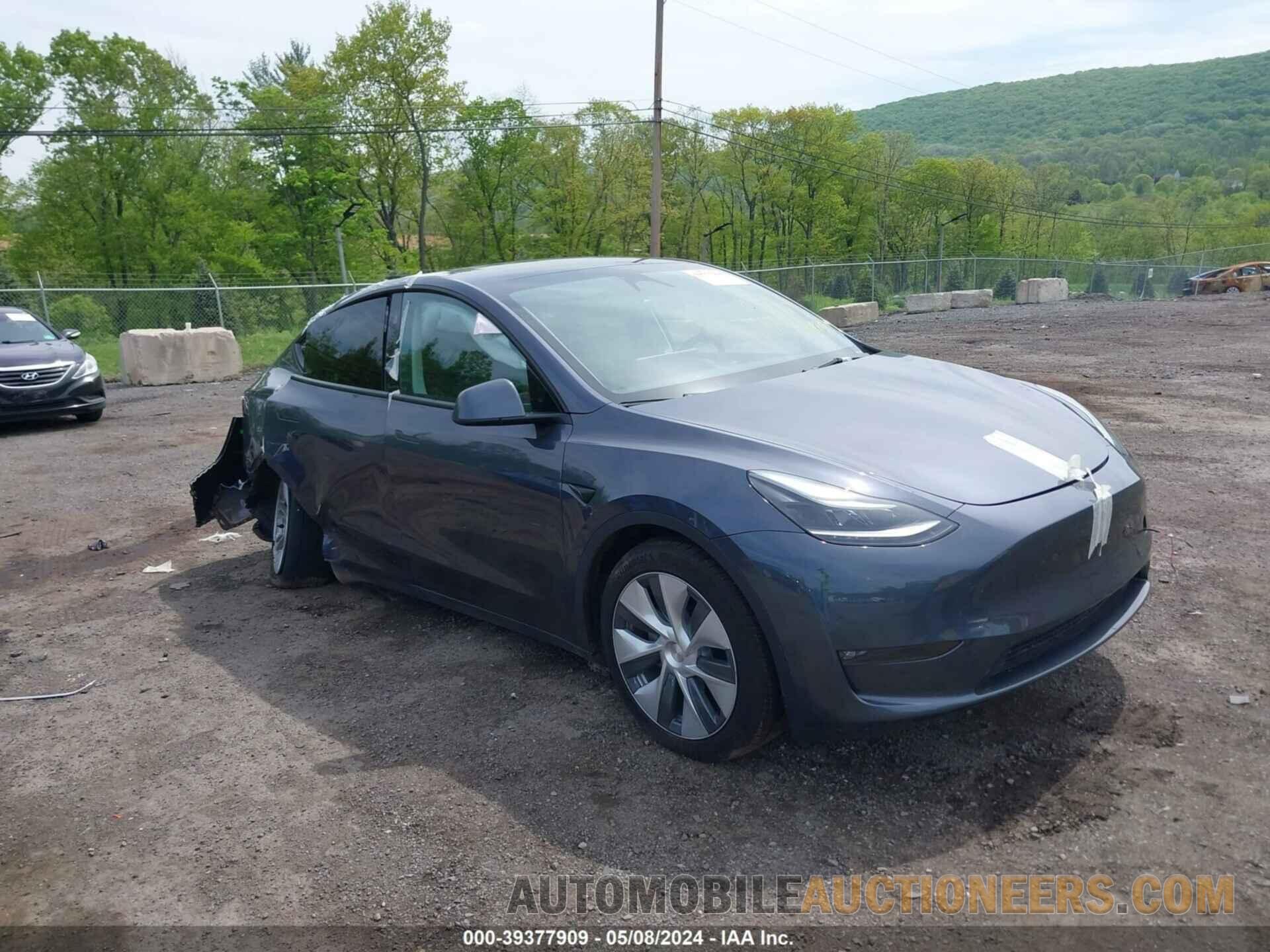 7SAYGDEE4PF864011 TESLA MODEL Y 2023