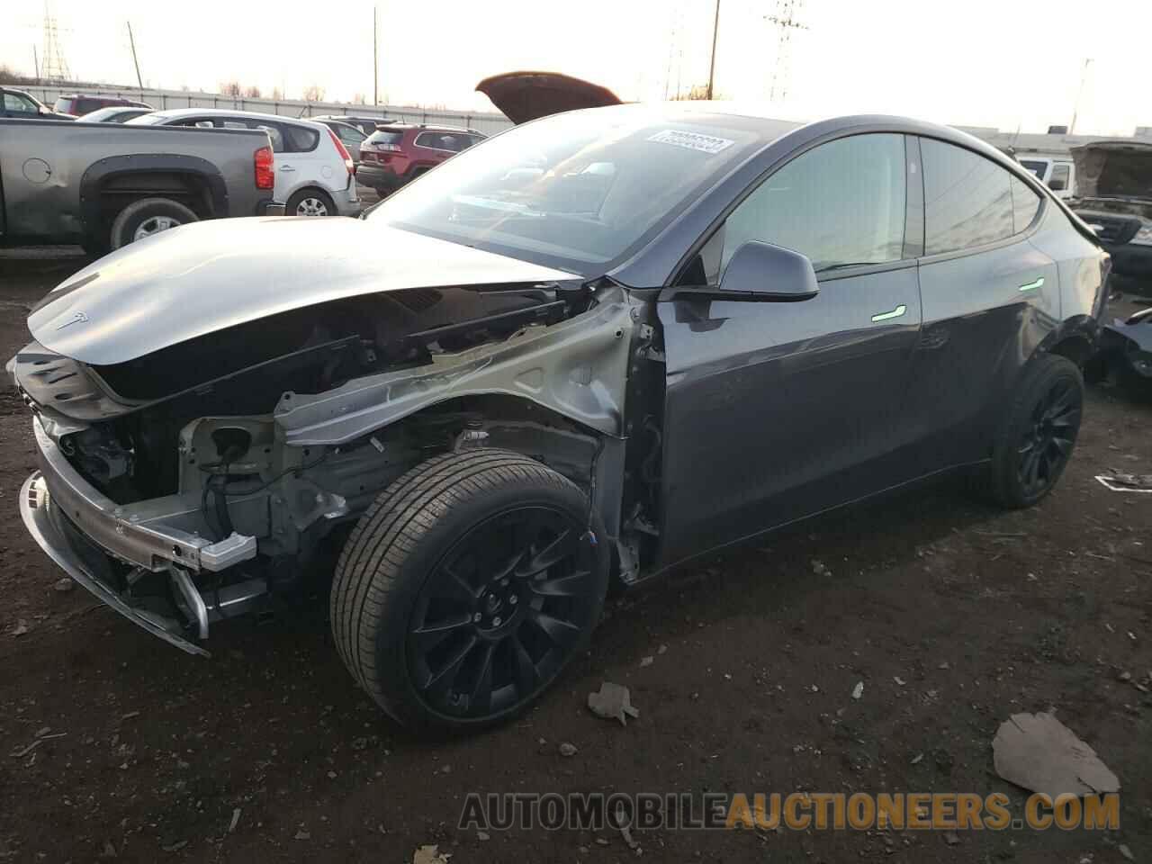 7SAYGDEE4PF896117 TESLA MODEL Y 2023