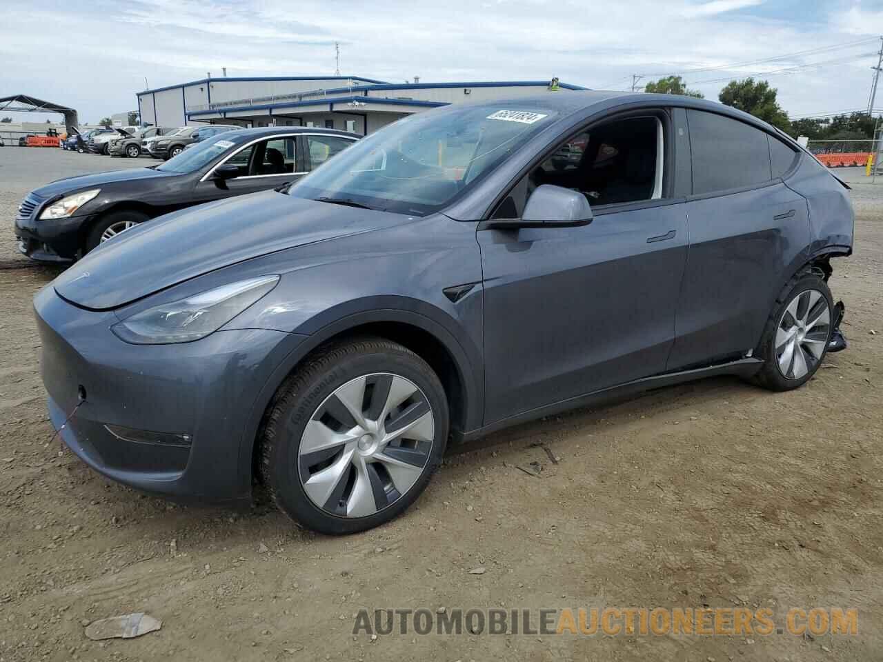 7SAYGDEE4PF960088 TESLA MODEL Y 2023