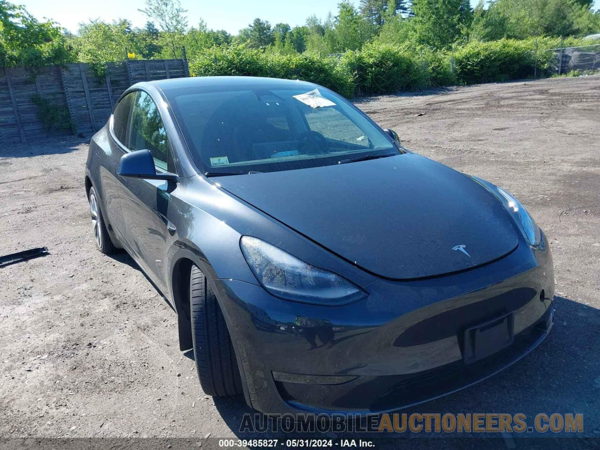 7SAYGDEE4RA226258 TESLA MODEL Y 2024