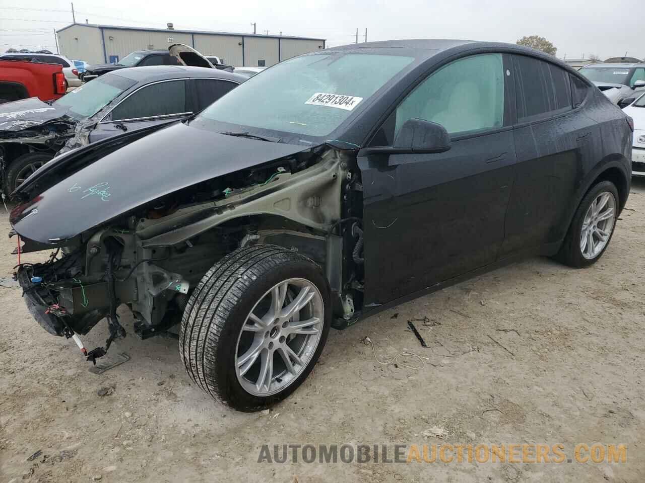 7SAYGDEE4RA235087 TESLA MODEL Y 2024