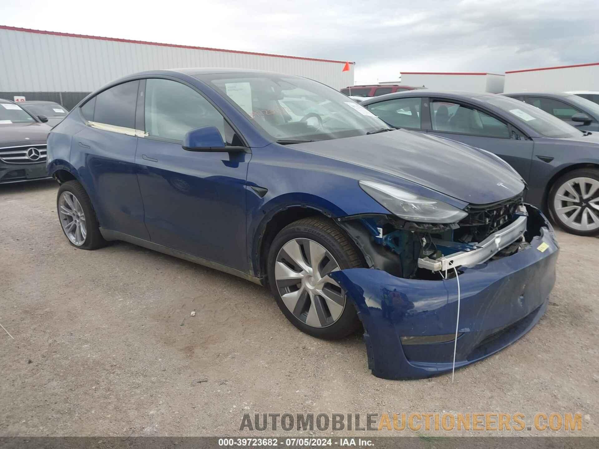 7SAYGDEE4RA244758 TESLA MODEL Y 2024