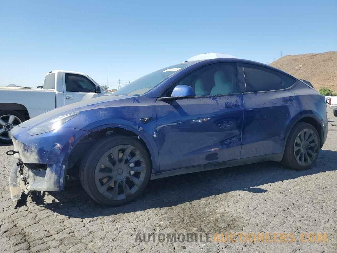 7SAYGDEE4RA267215 TESLA MODEL Y 2024