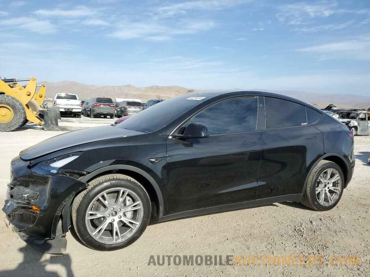 7SAYGDEE4RA274214 TESLA MODEL Y 2024