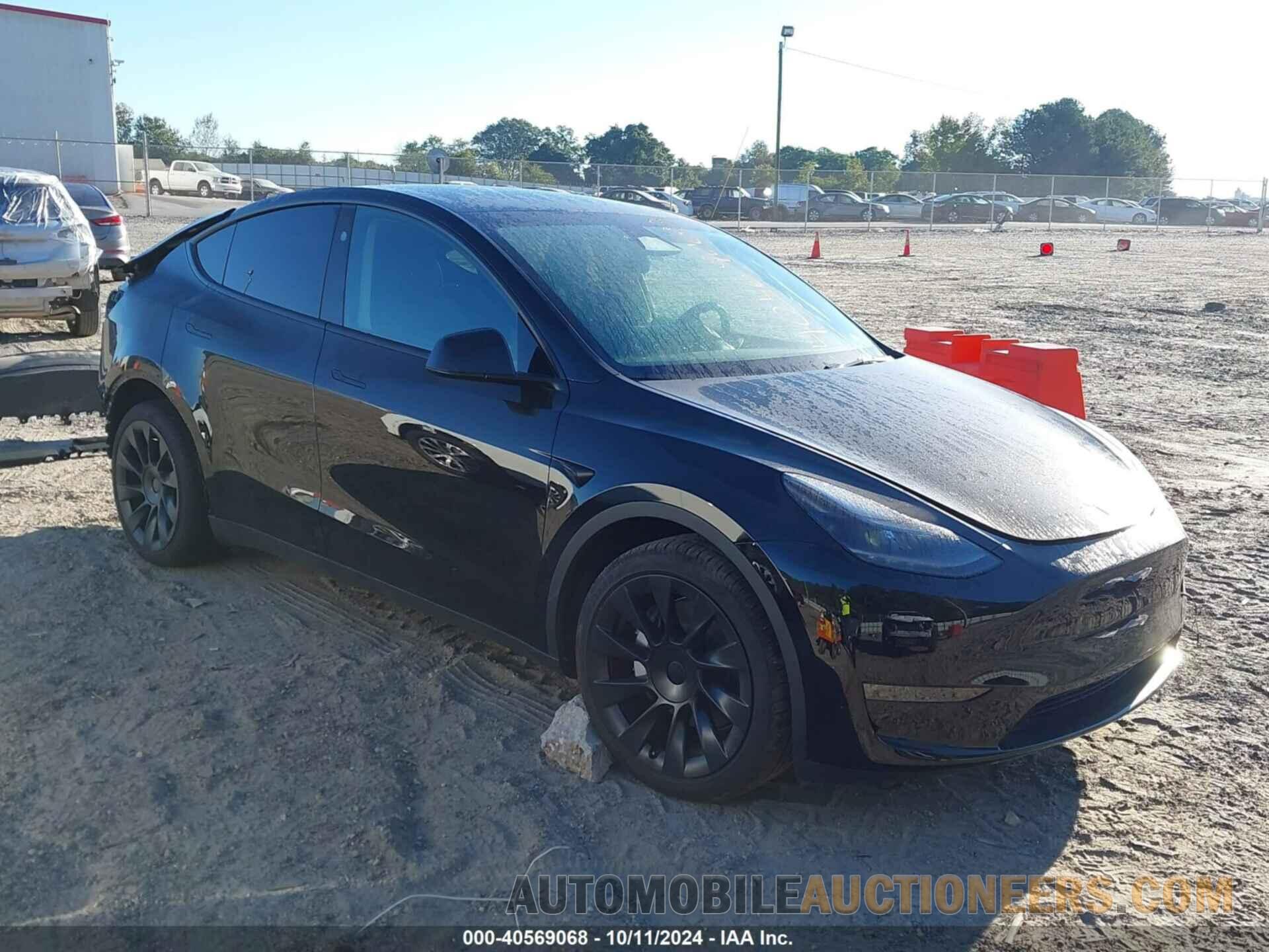 7SAYGDEE4RA280904 TESLA MODEL Y 2024