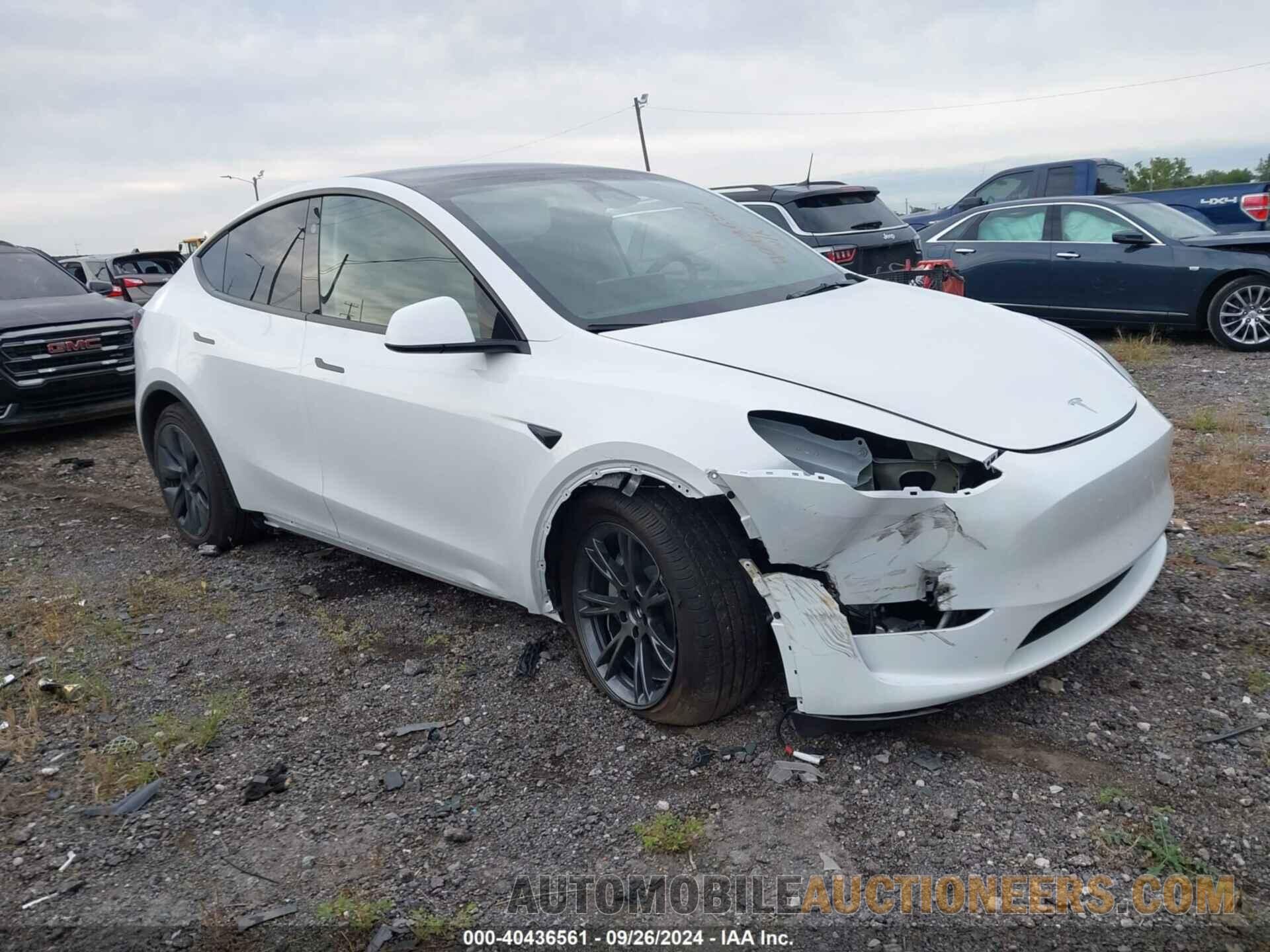 7SAYGDEE4RA292759 TESLA MODEL Y 2024