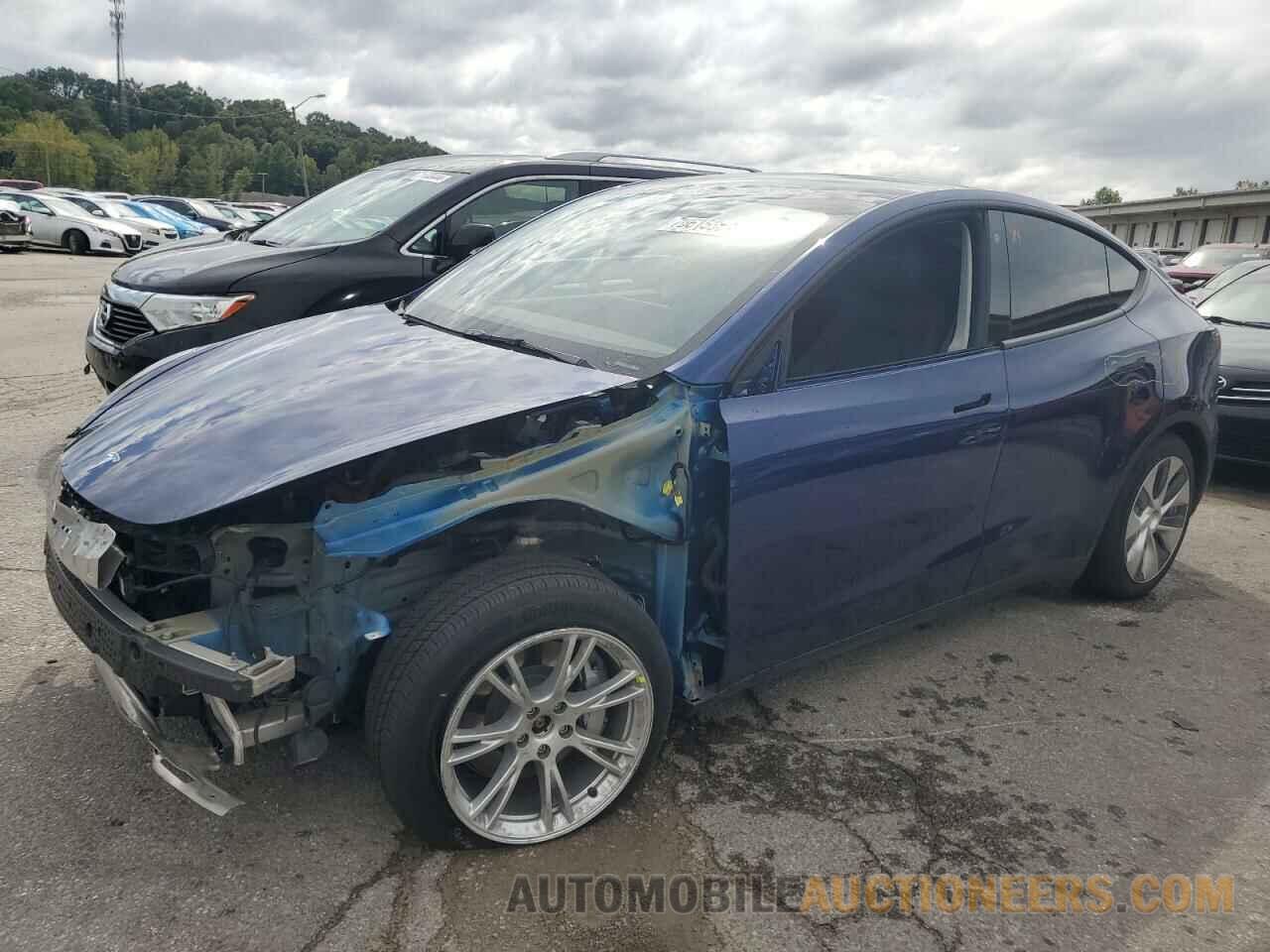 7SAYGDEE5NF320985 TESLA MODEL Y 2022