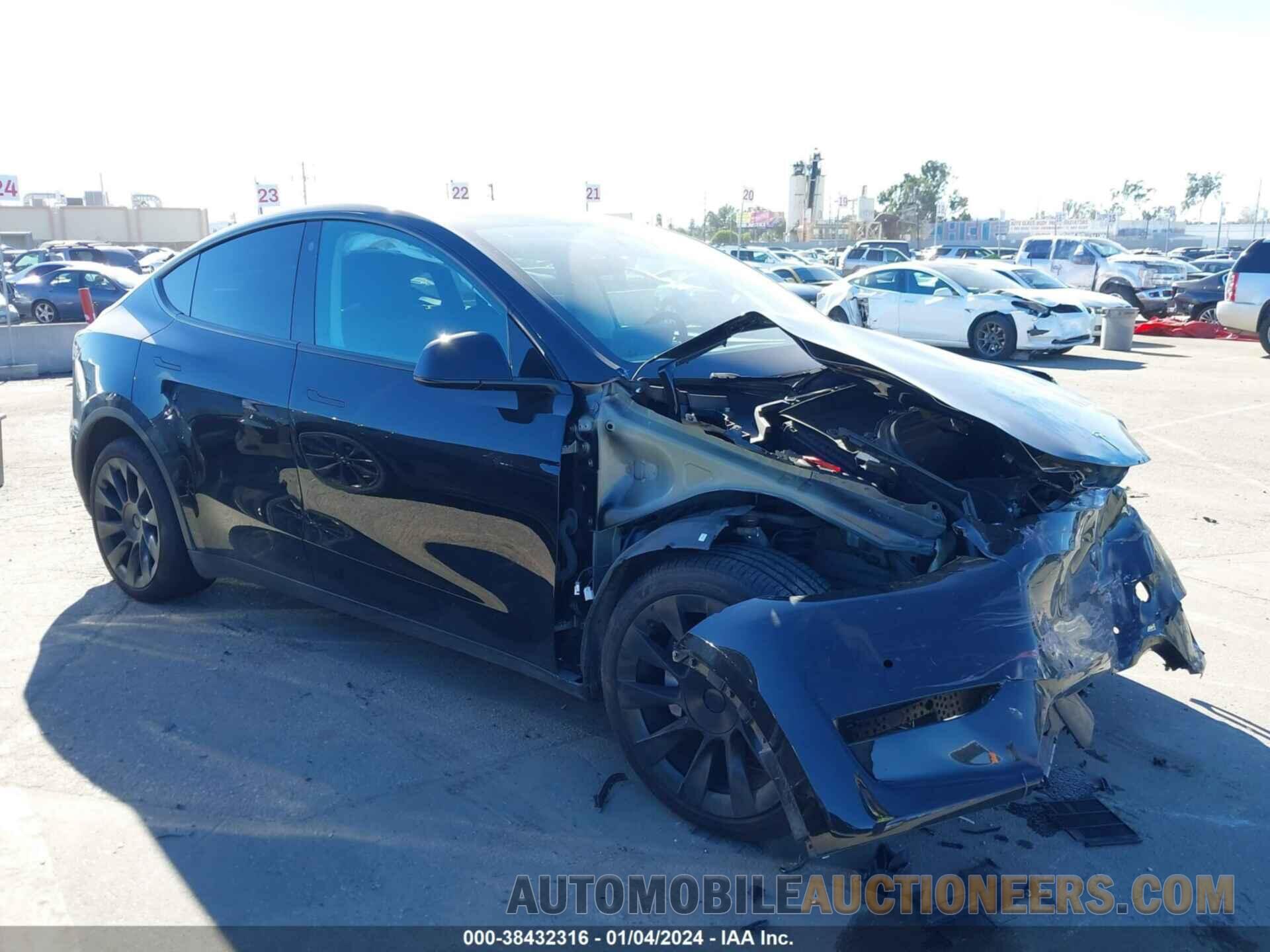 7SAYGDEE5NF350200 TESLA MODEL Y 2022