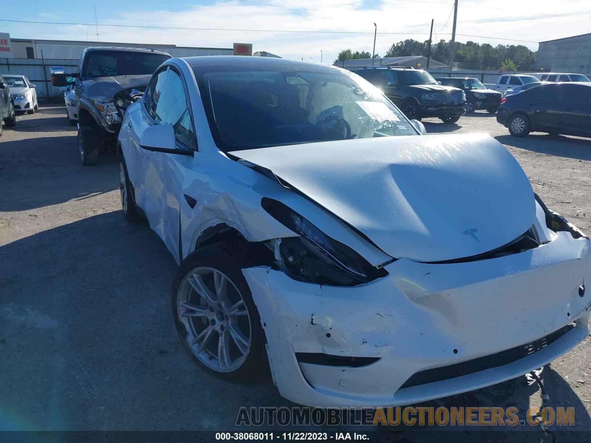 7SAYGDEE5NF356272 TESLA MODEL Y 2022