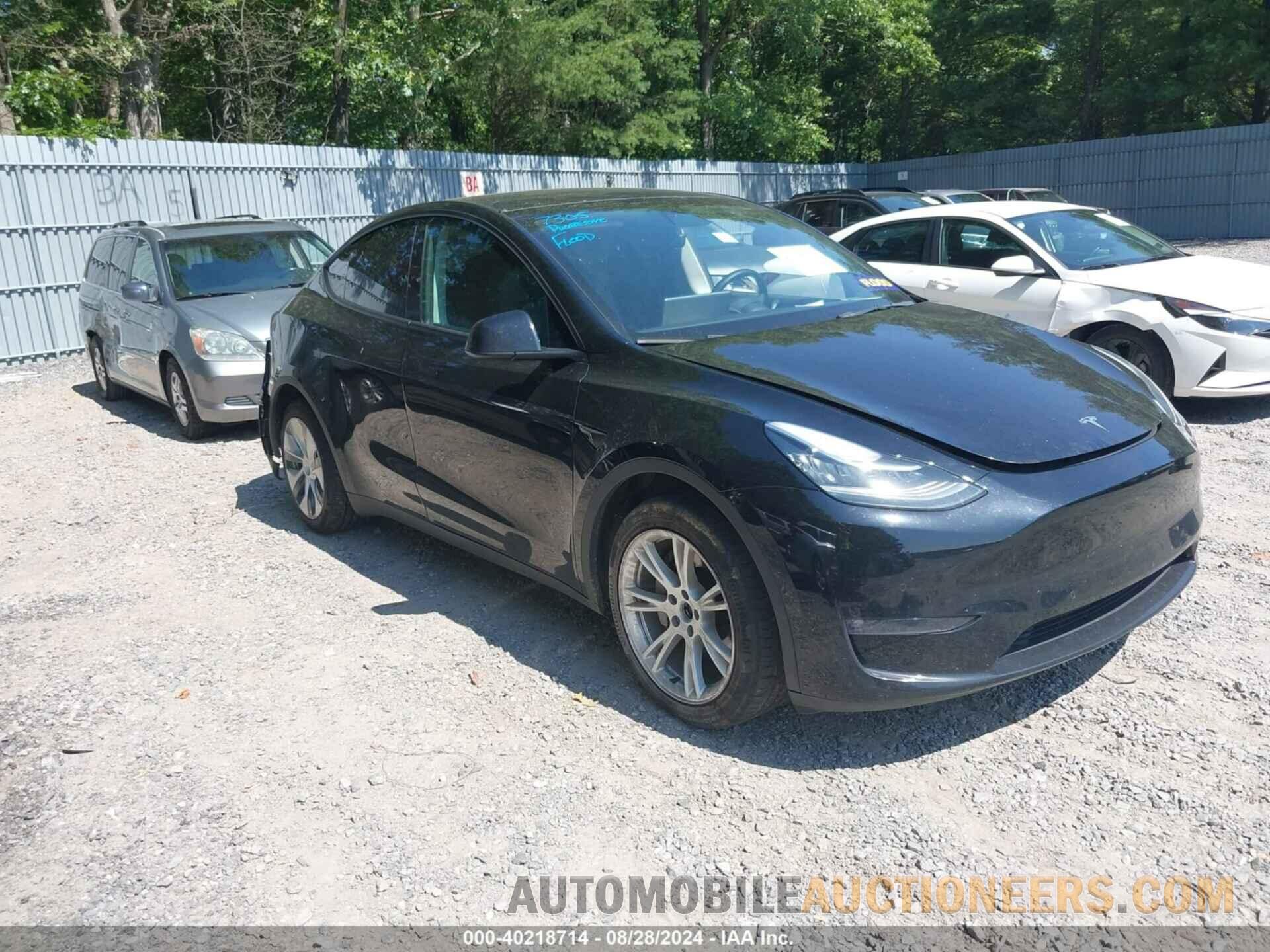 7SAYGDEE5NF372875 TESLA MODEL Y 2022