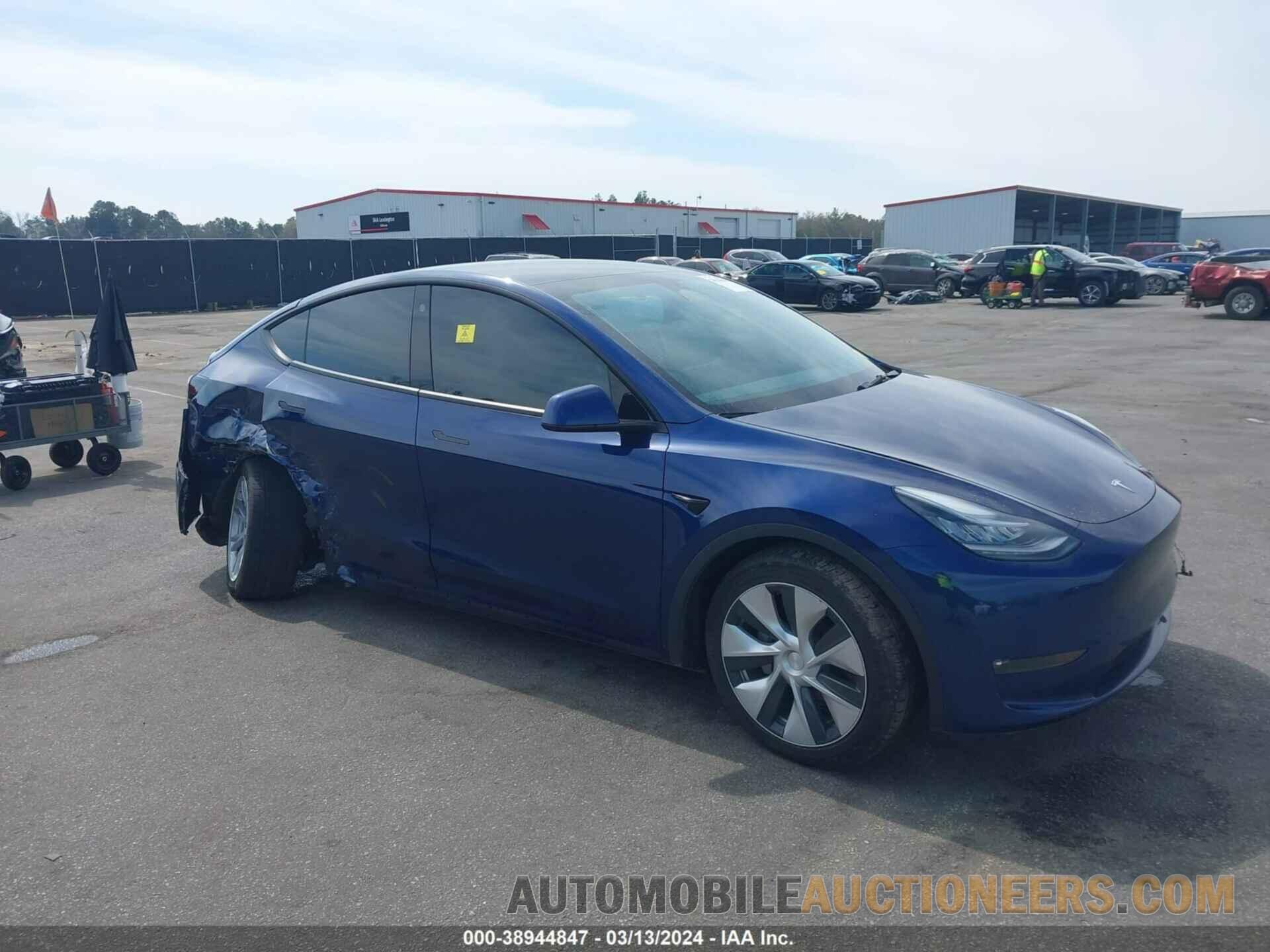 7SAYGDEE5NF429947 TESLA MODEL Y 2022