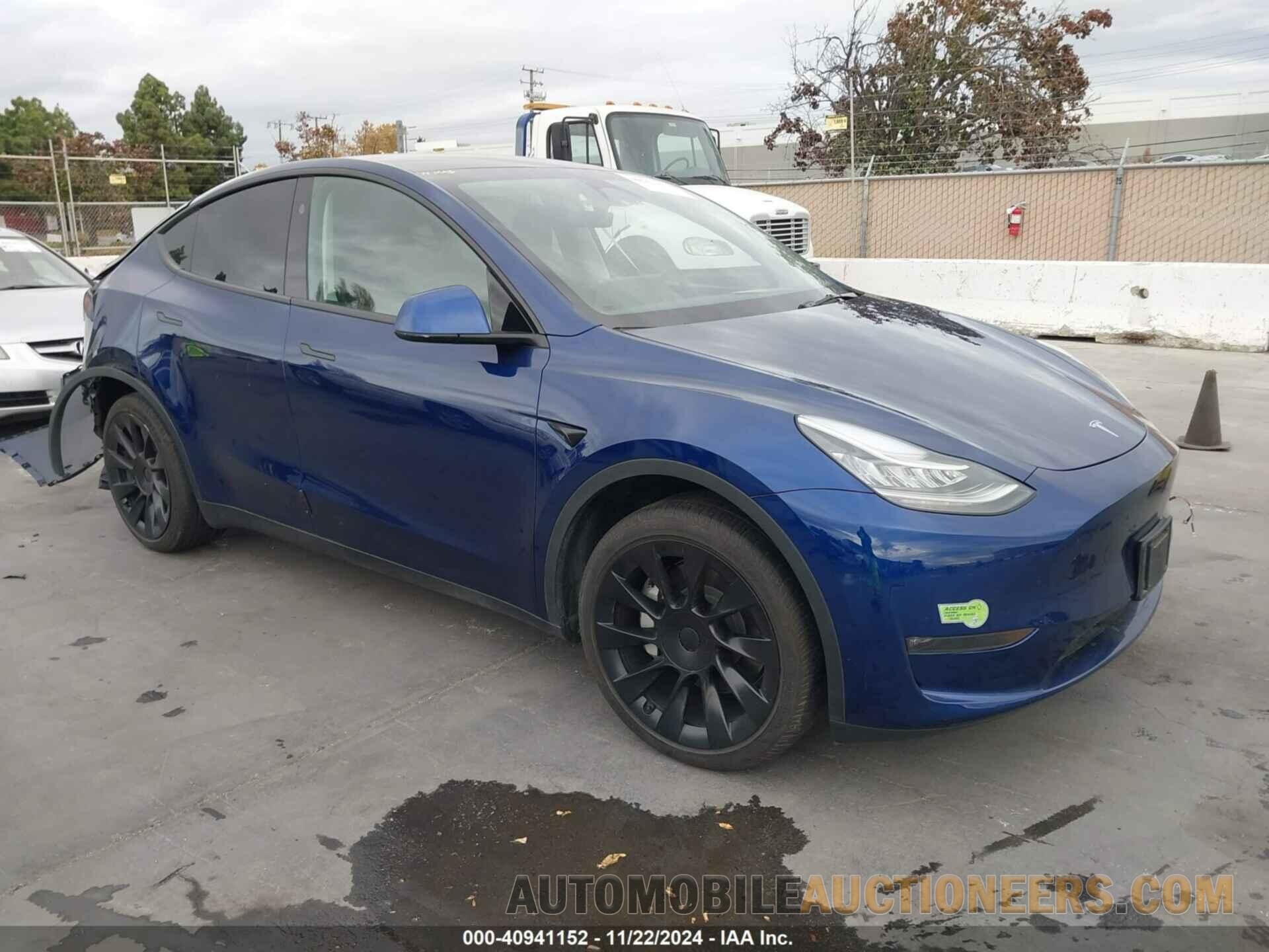 7SAYGDEE5PA122567 TESLA MODEL Y 2023