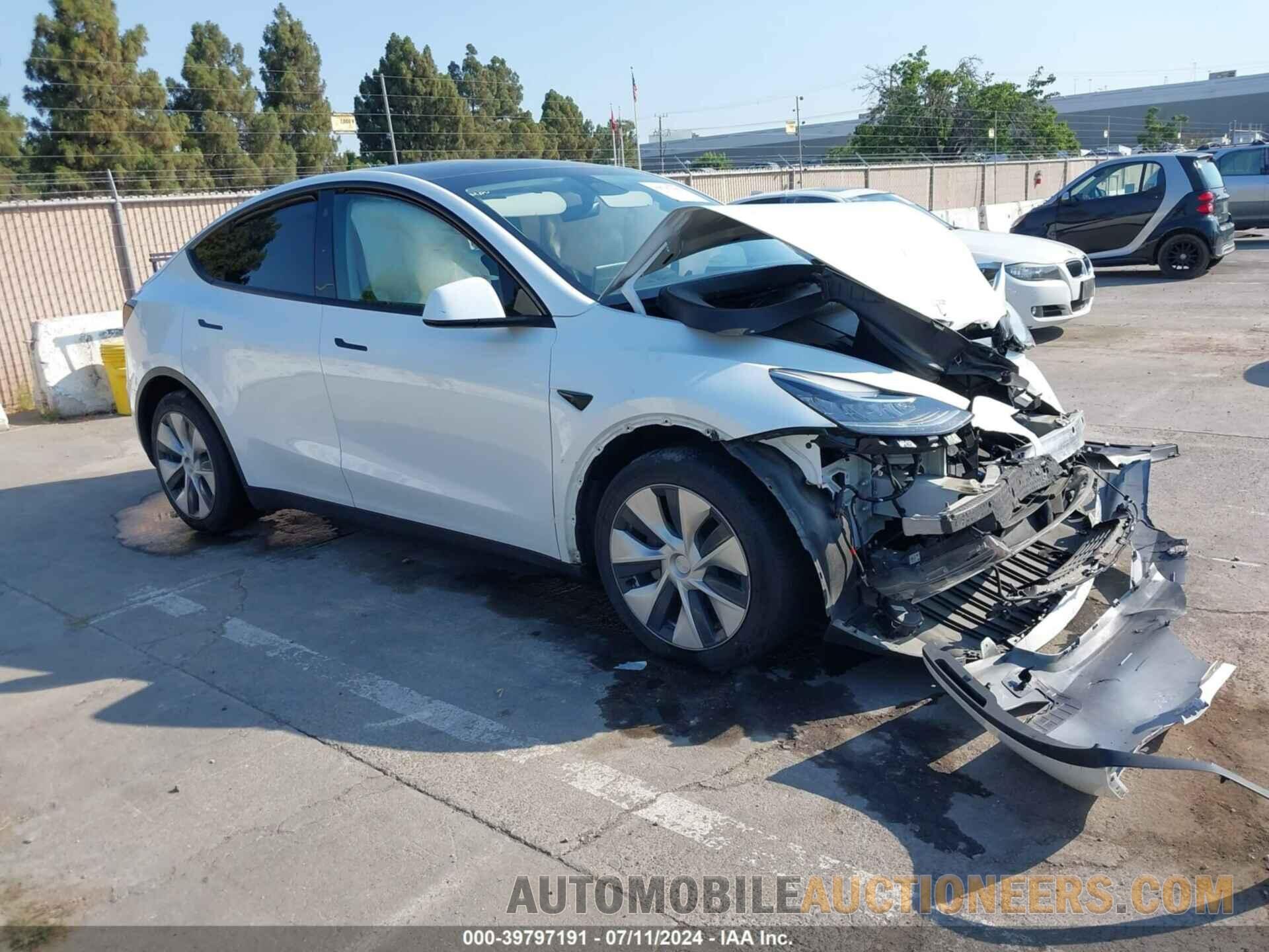 7SAYGDEE5PF589233 TESLA MODEL Y 2023