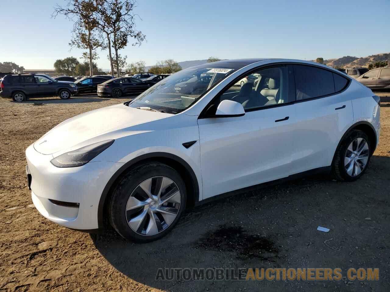 7SAYGDEE5PF593881 TESLA MODEL Y 2023