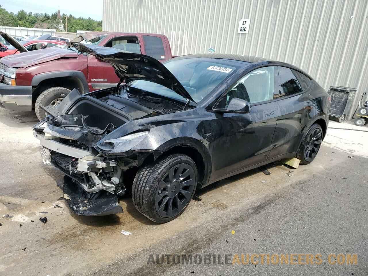 7SAYGDEE5PF828229 TESLA MODEL Y 2023