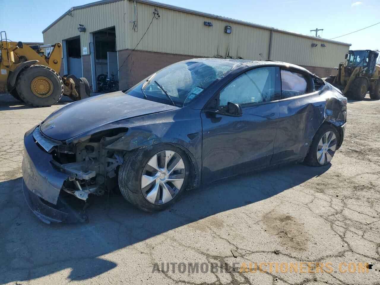 7SAYGDEE5PF925088 TESLA MODEL Y 2023