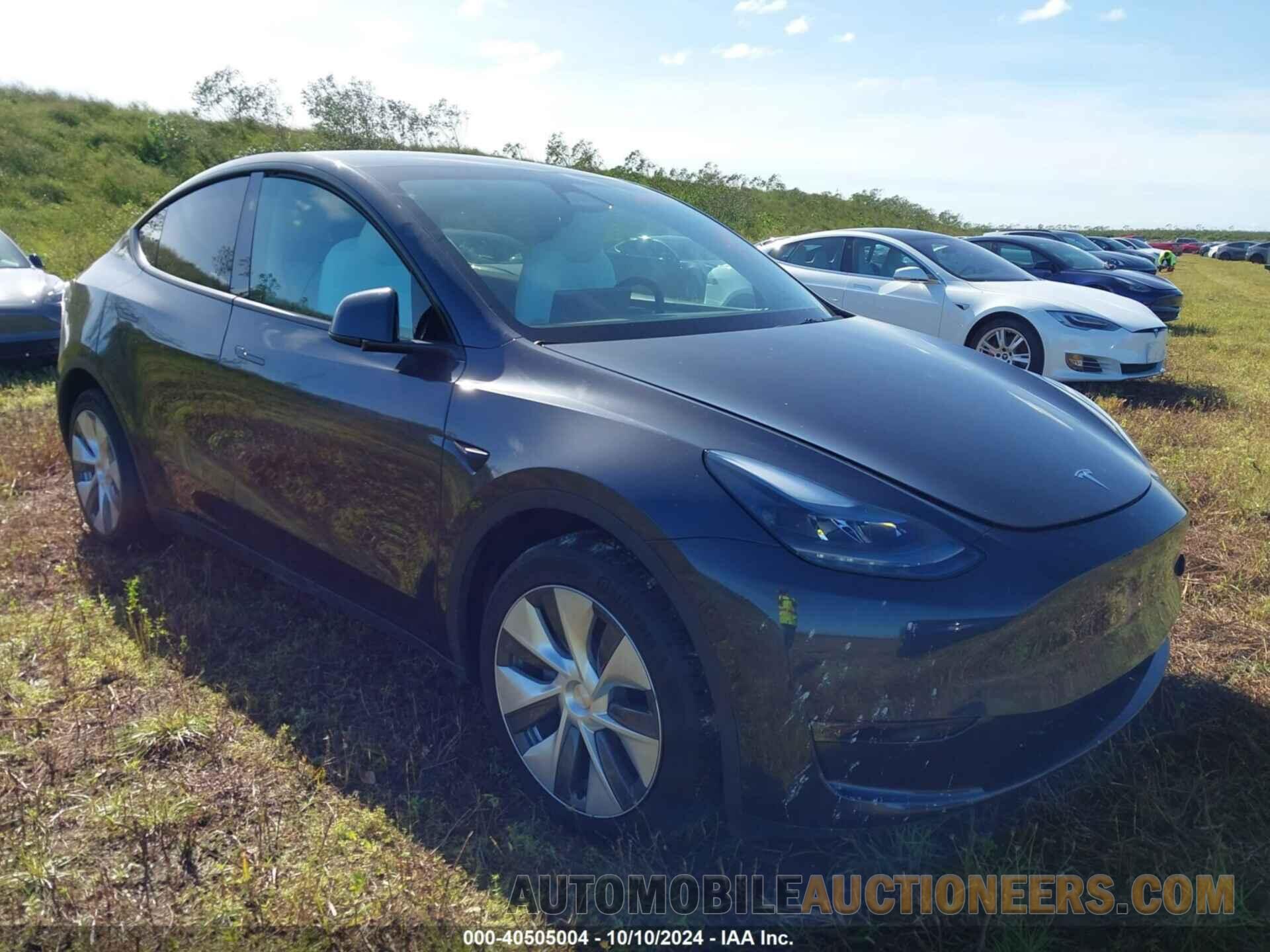 7SAYGDEE5RA248916 TESLA MODEL Y 2024