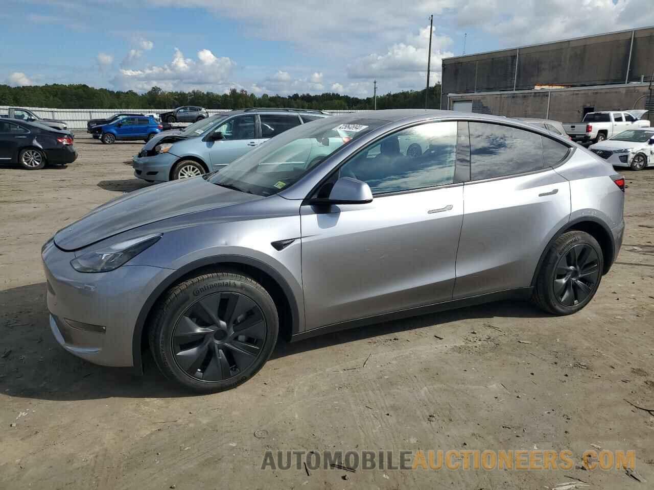 7SAYGDEE5RA319595 TESLA MODEL Y 2024