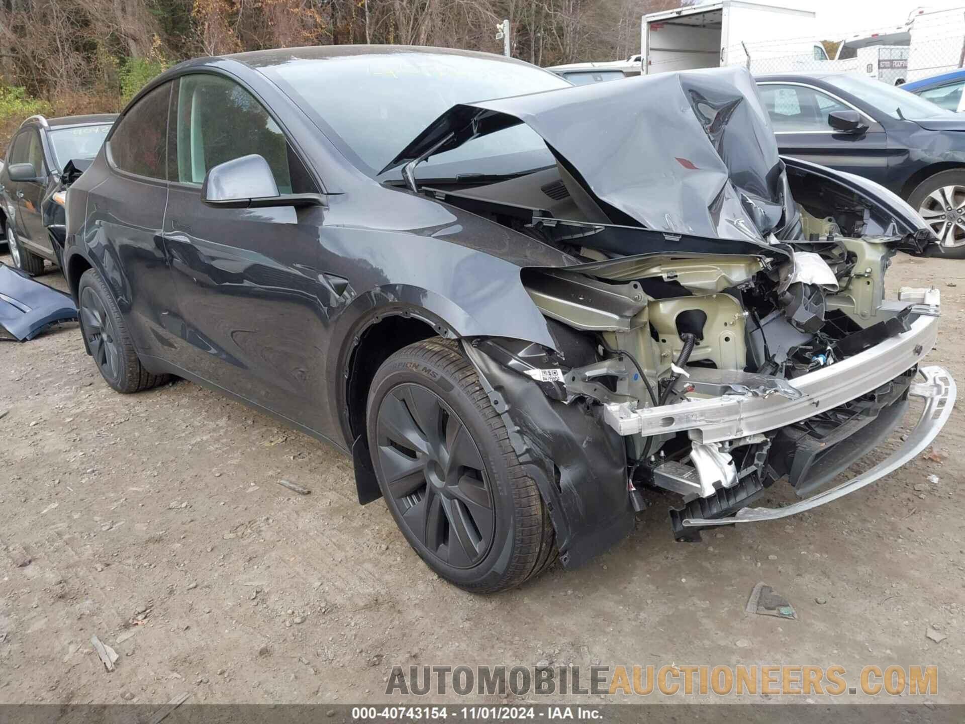 7SAYGDEE5RA325008 TESLA MODEL Y 2024