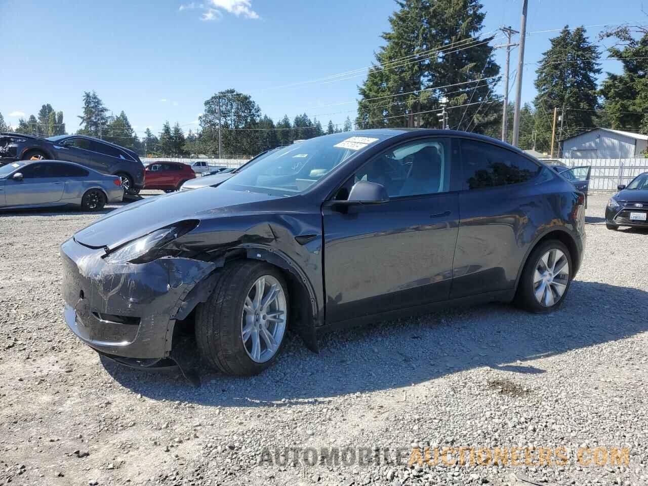 7SAYGDEE5RF071206 TESLA MODEL Y 2024