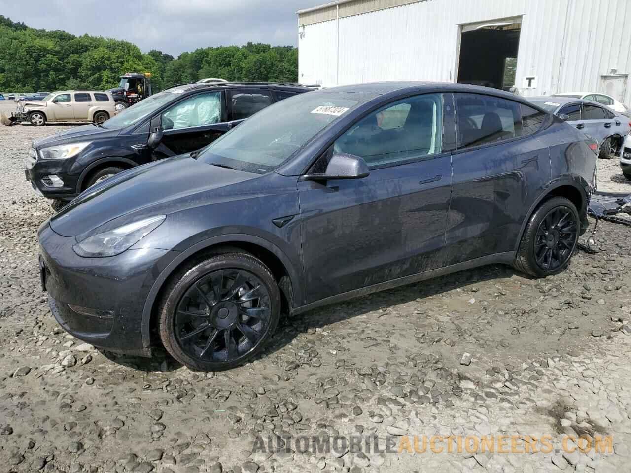 7SAYGDEE5RF992485 TESLA MODEL Y 2024