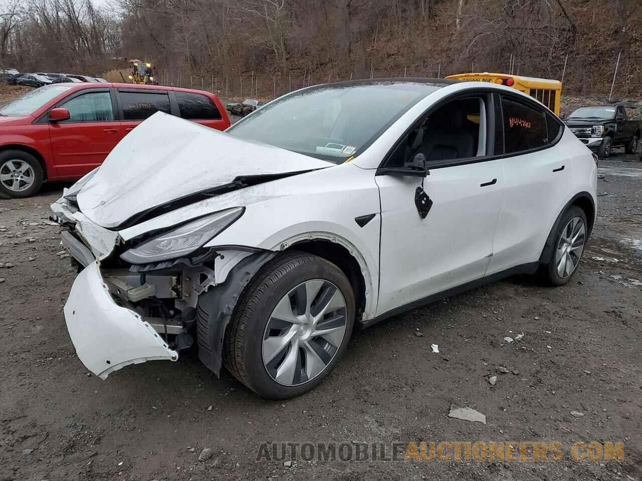 7SAYGDEE6NF322650 TESLA MODEL Y 2022