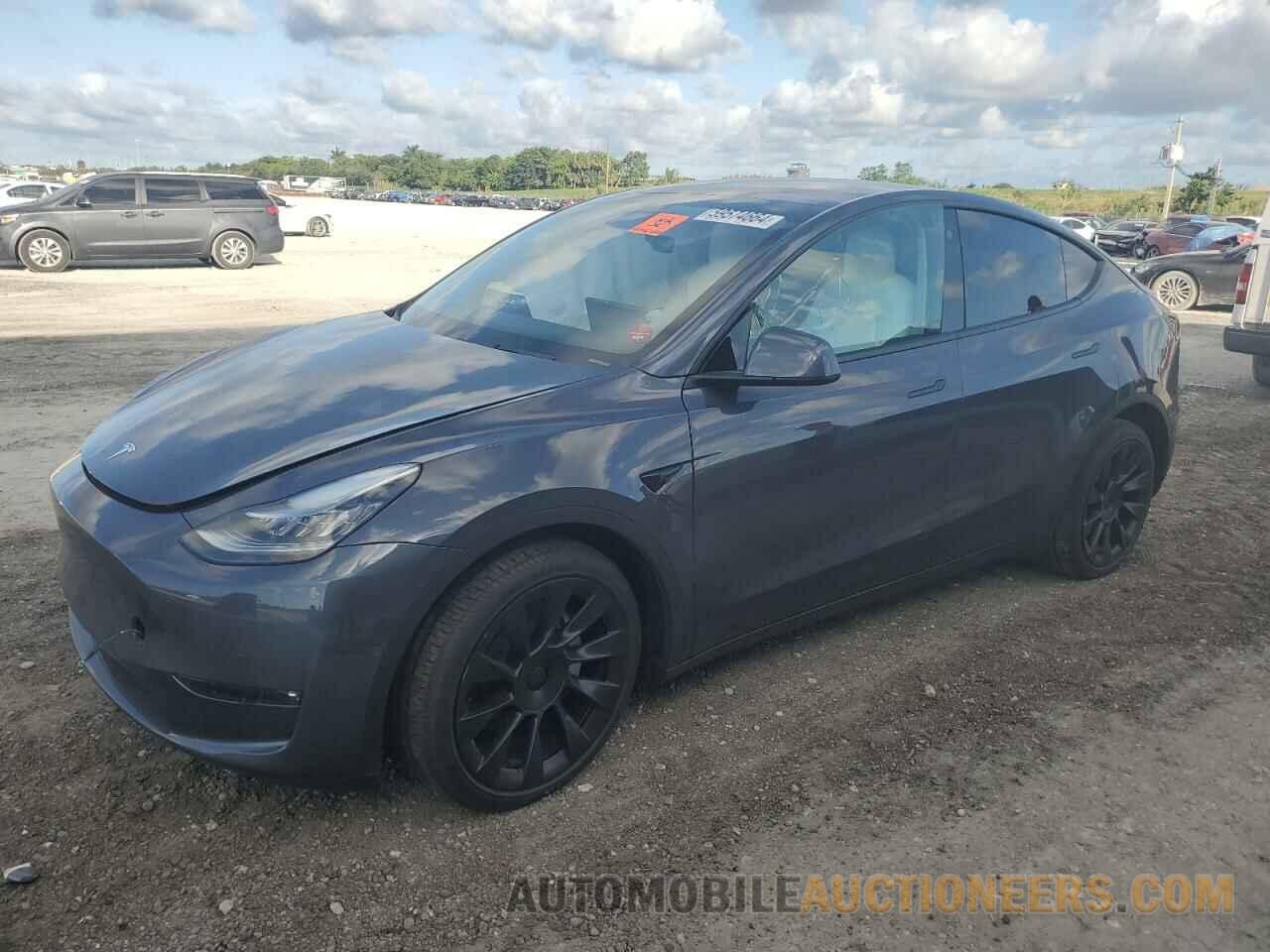 7SAYGDEE6NF446319 TESLA MODEL Y 2022