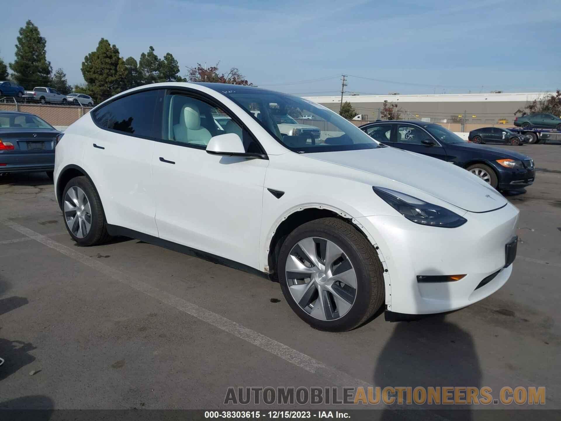 7SAYGDEE6NF545738 TESLA MODEL Y 2022