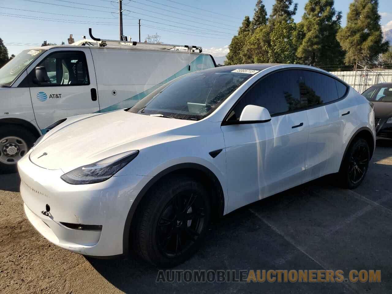 7SAYGDEE6PA067837 TESLA MODEL Y 2023