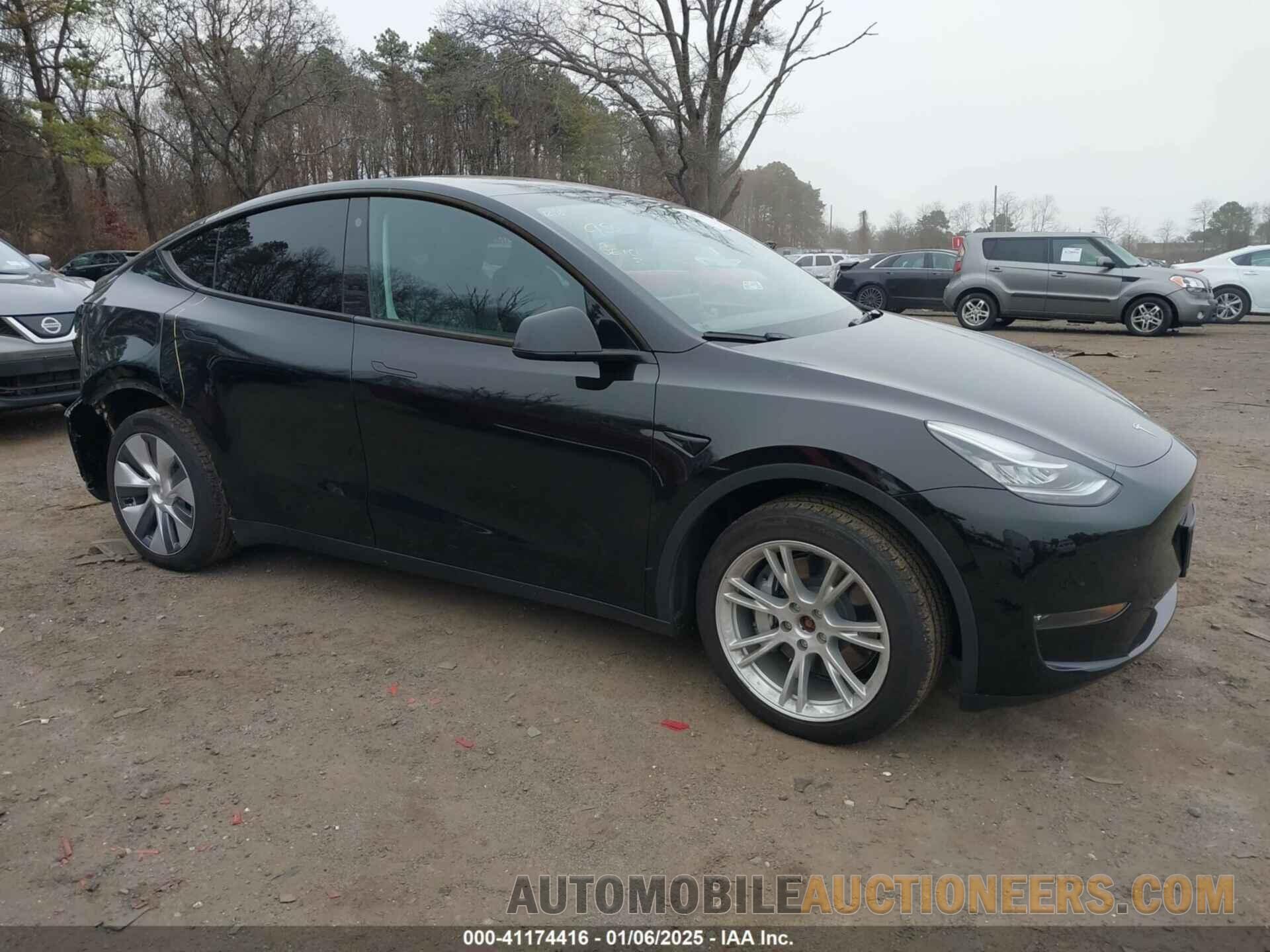 7SAYGDEE6PA083472 TESLA MODEL Y 2023