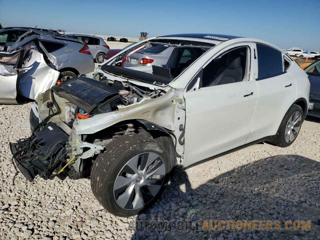 7SAYGDEE6PA147428 TESLA MODEL Y 2023