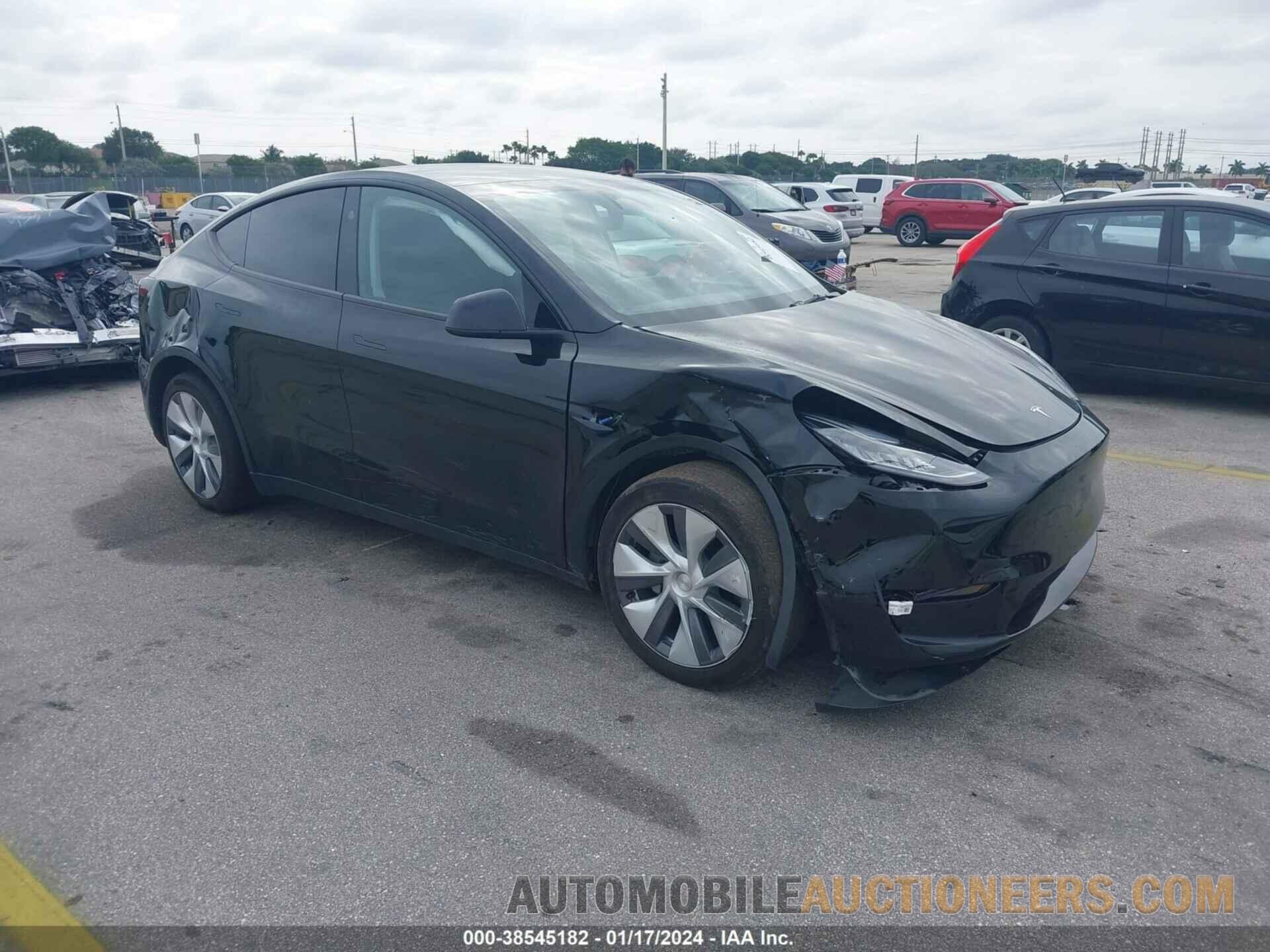 7SAYGDEE6PA150989 TESLA MODEL Y 2023