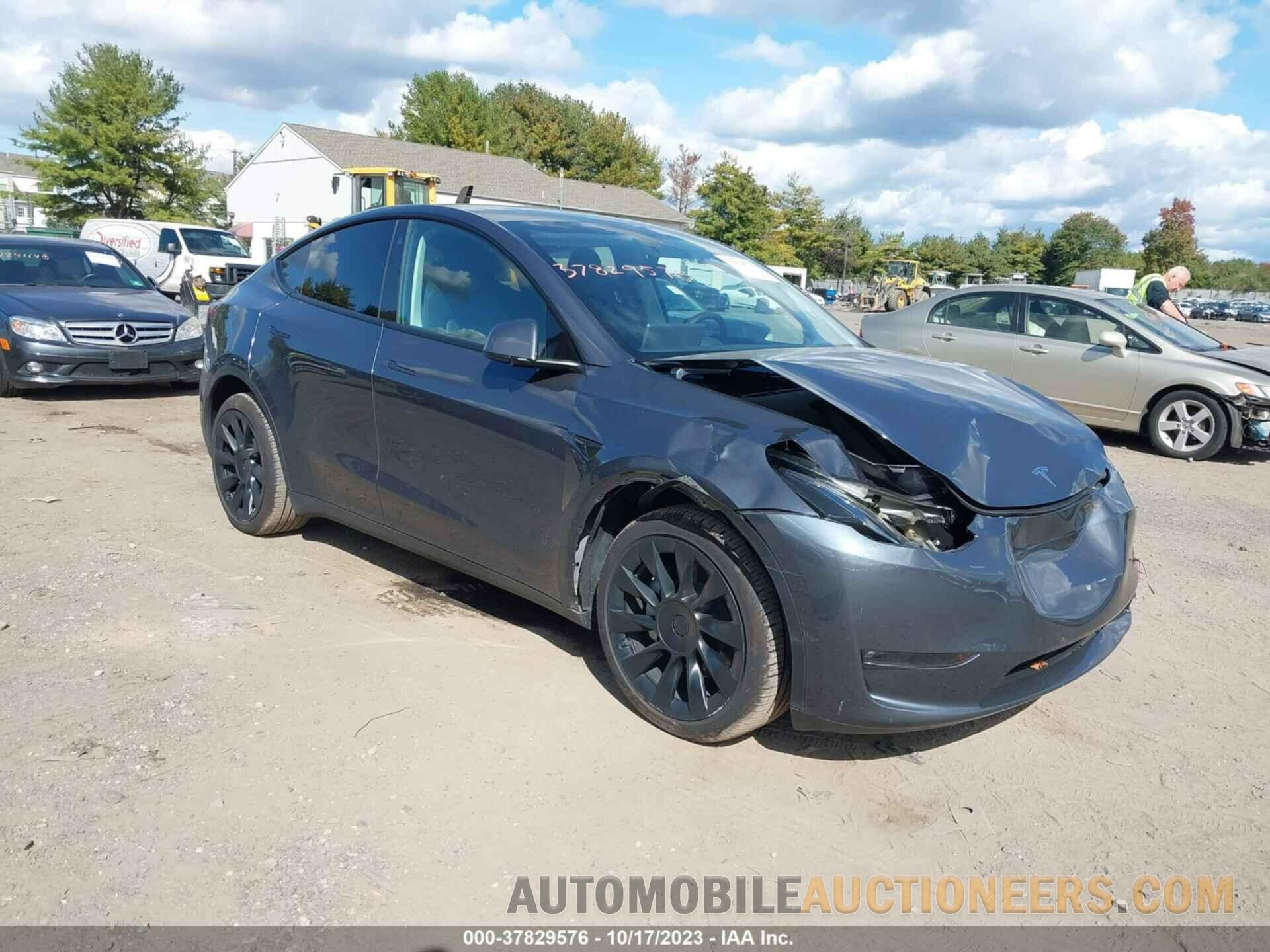 7SAYGDEE6PF598653 TESLA MODEL Y 2023