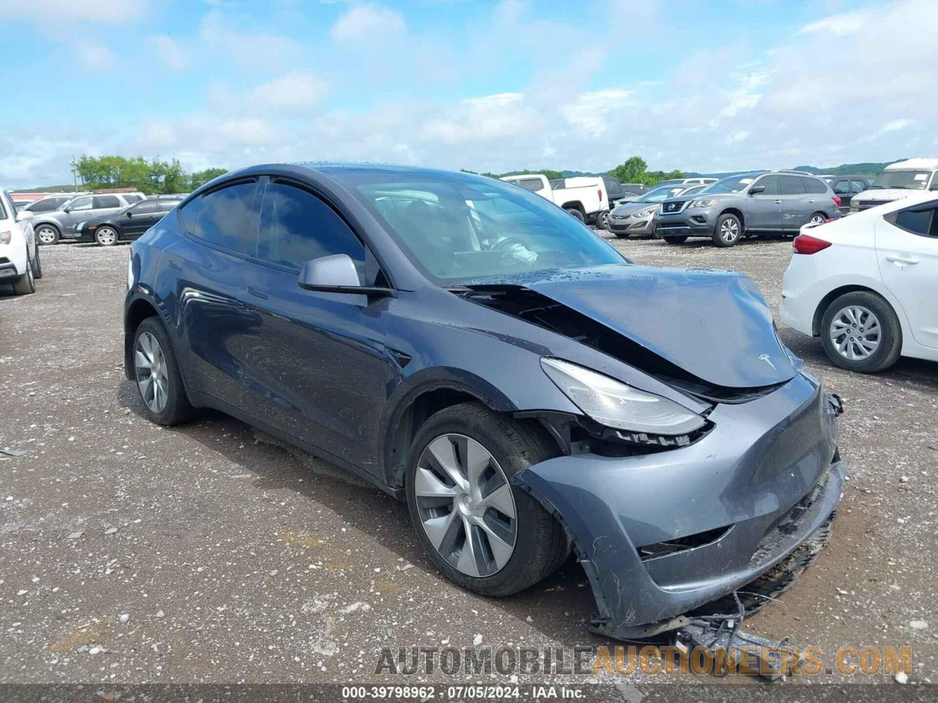 7SAYGDEE6PF699191 TESLA MODEL Y 2023