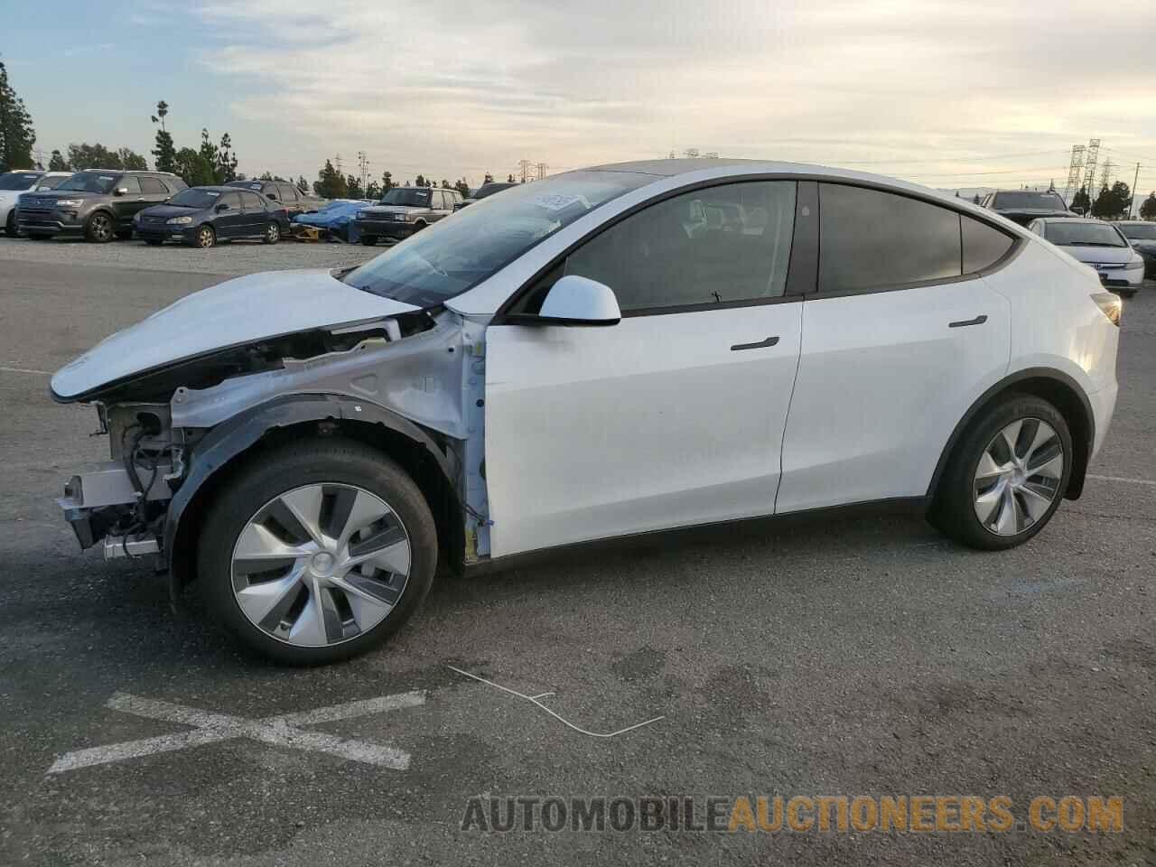 7SAYGDEE6PF823279 TESLA MODEL Y 2023