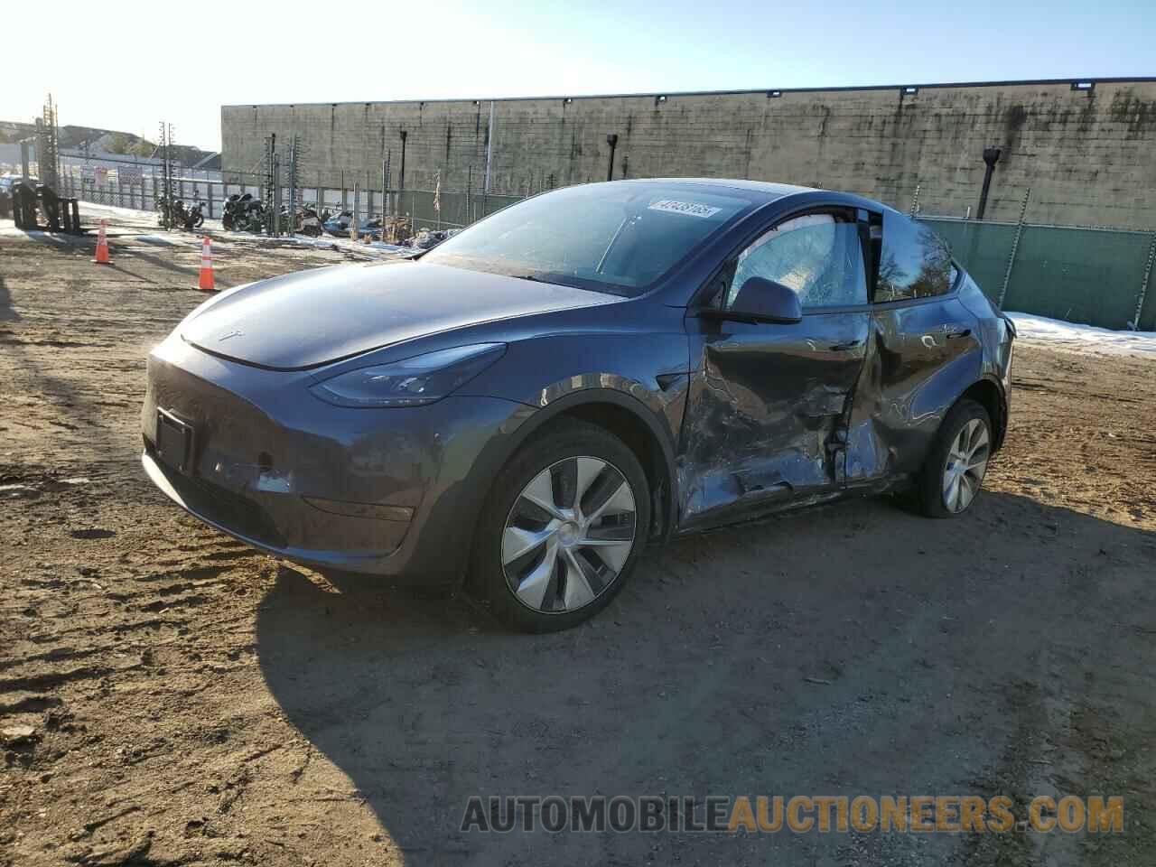 7SAYGDEE6PF831687 TESLA MODEL Y 2023