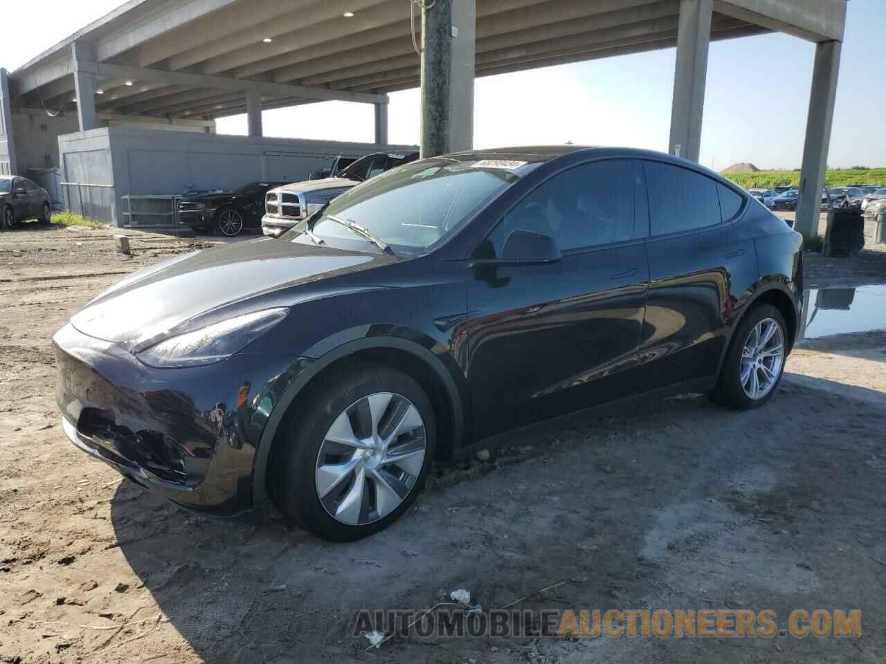 7SAYGDEE6PF894725 TESLA MODEL Y 2023