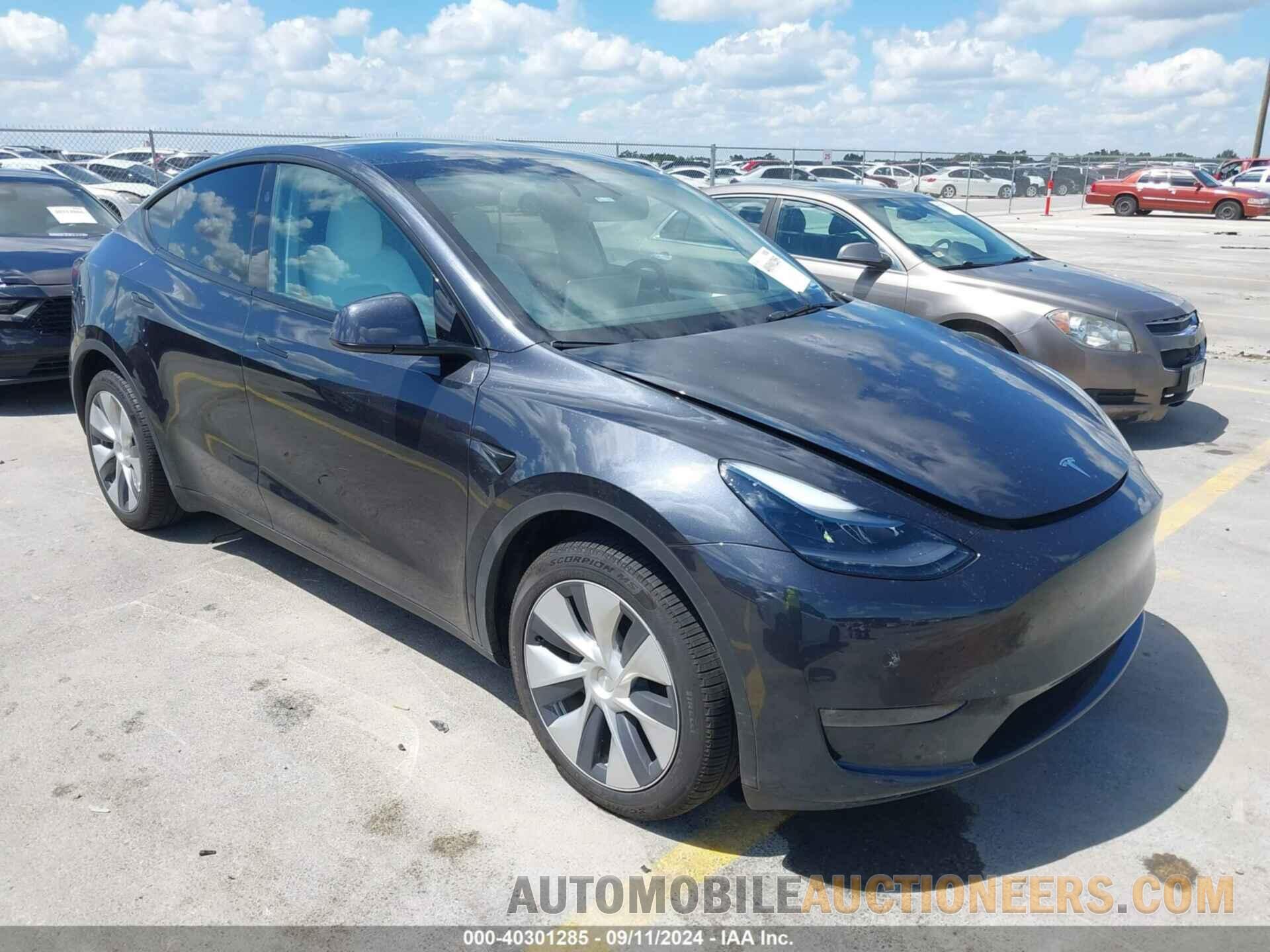 7SAYGDEE6RA222311 TESLA MODEL Y 2024