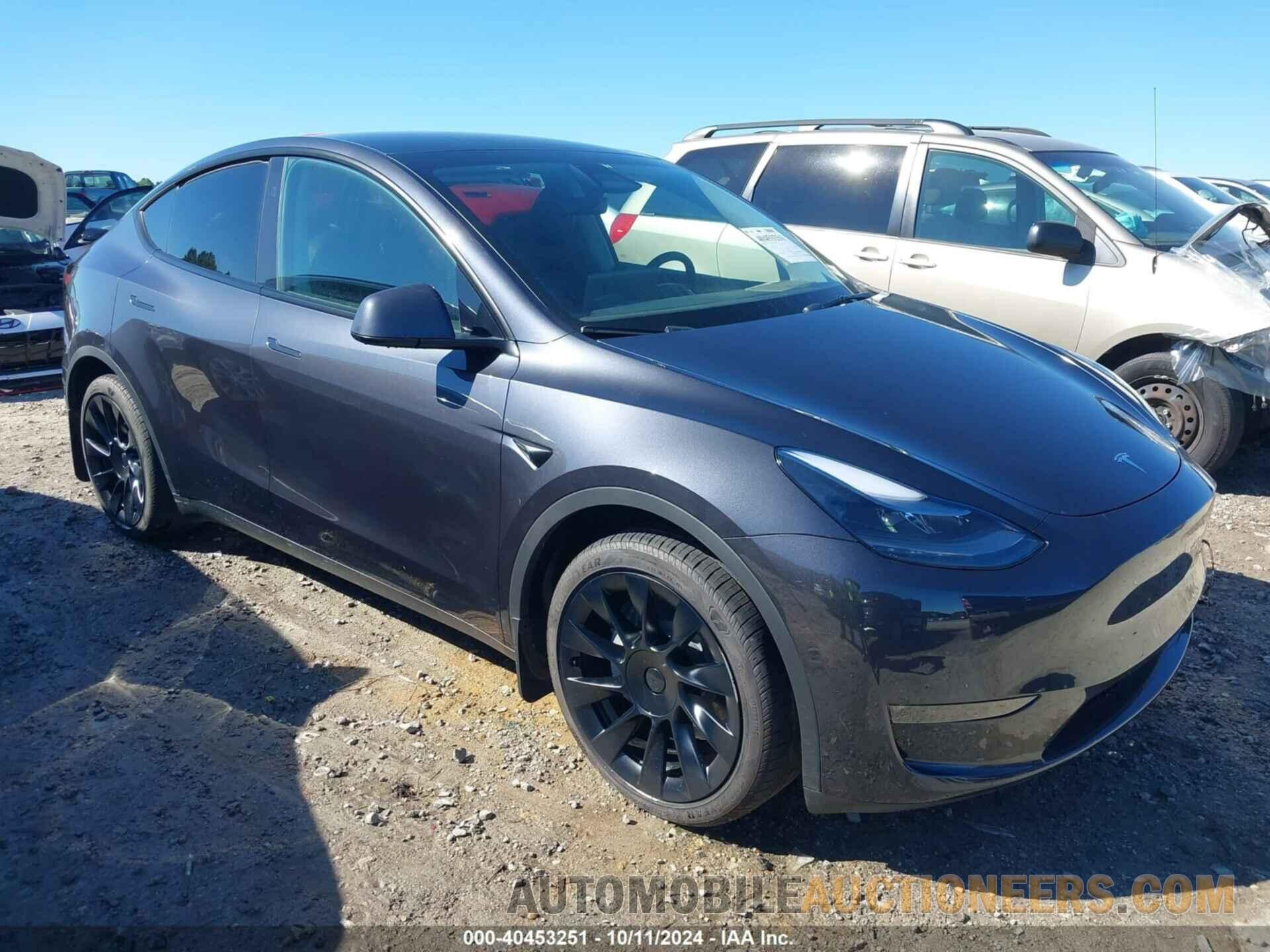 7SAYGDEE6RA269709 TESLA MODEL Y 2024