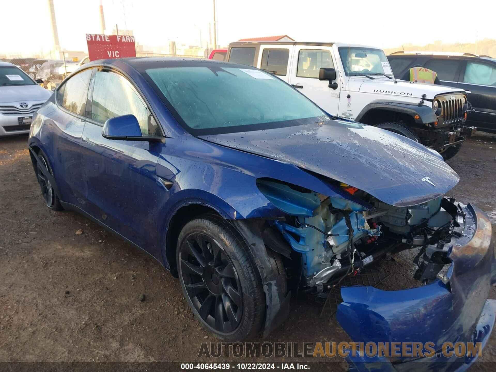 7SAYGDEE6RF025741 TESLA MODEL Y 2024