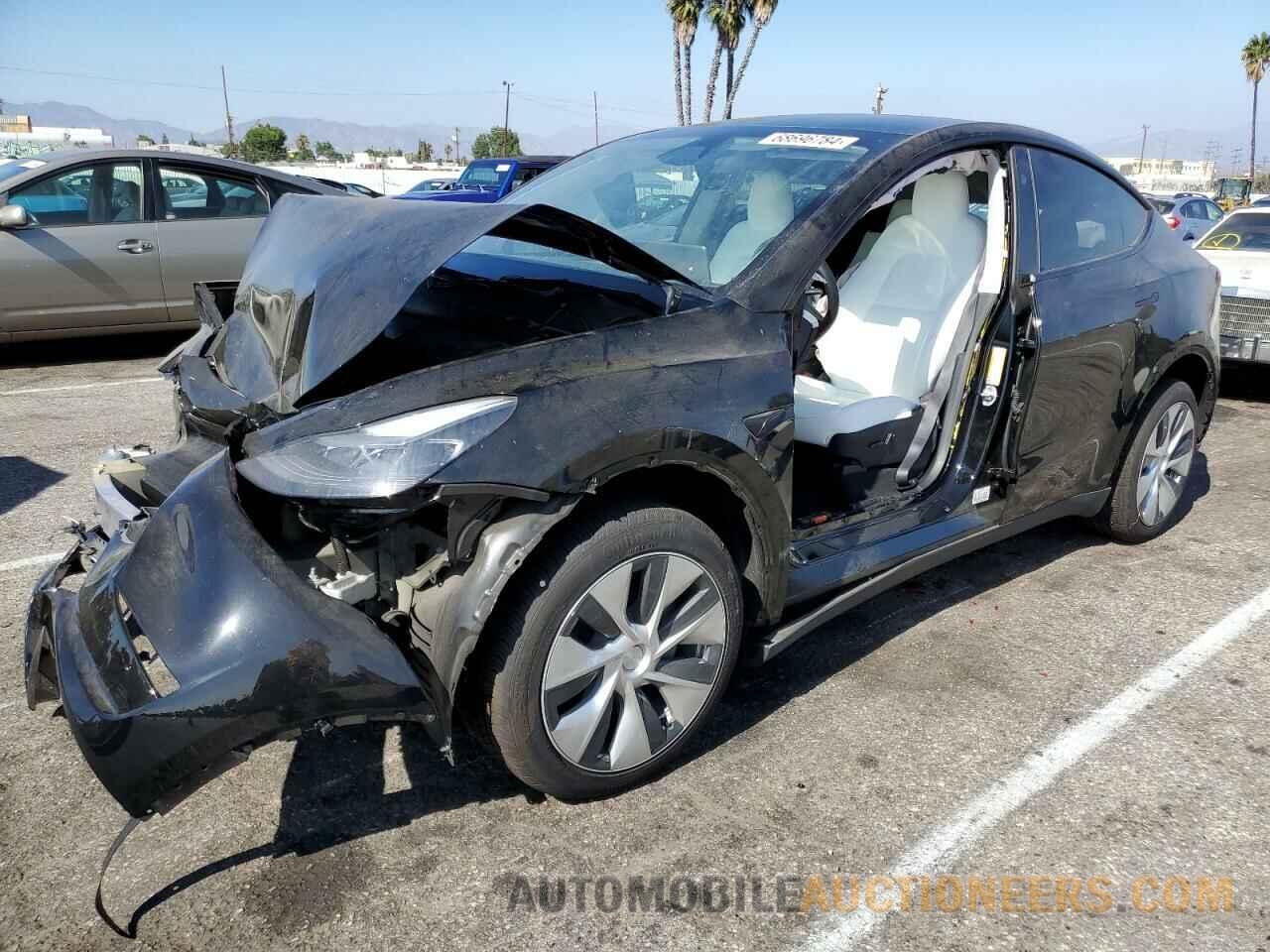 7SAYGDEE6RF027408 TESLA MODEL Y 2024