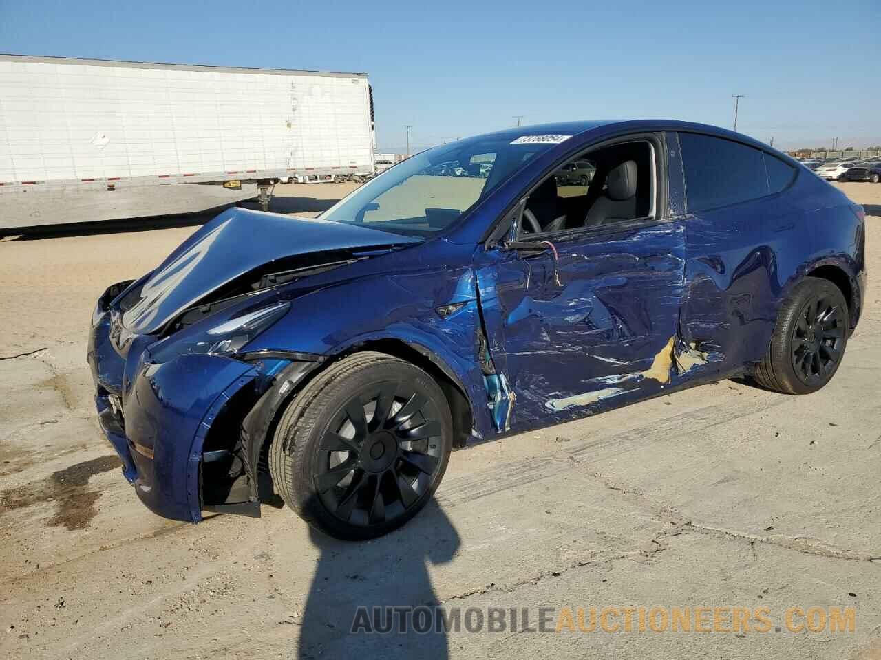 7SAYGDEE6RF061820 TESLA MODEL Y 2024