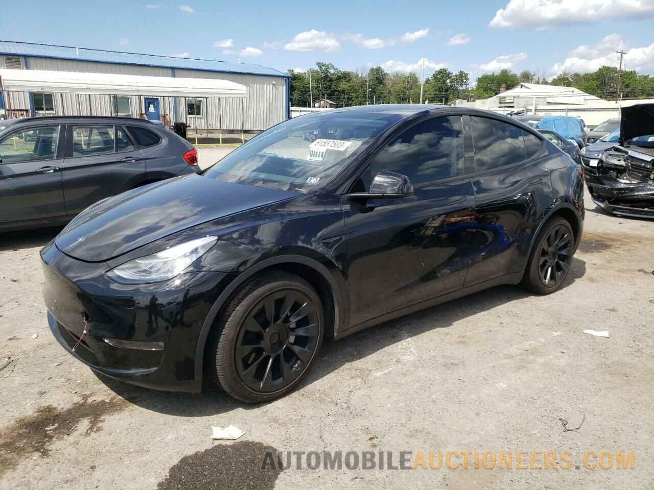 7SAYGDEE7NA008888 TESLA MODEL Y 2022