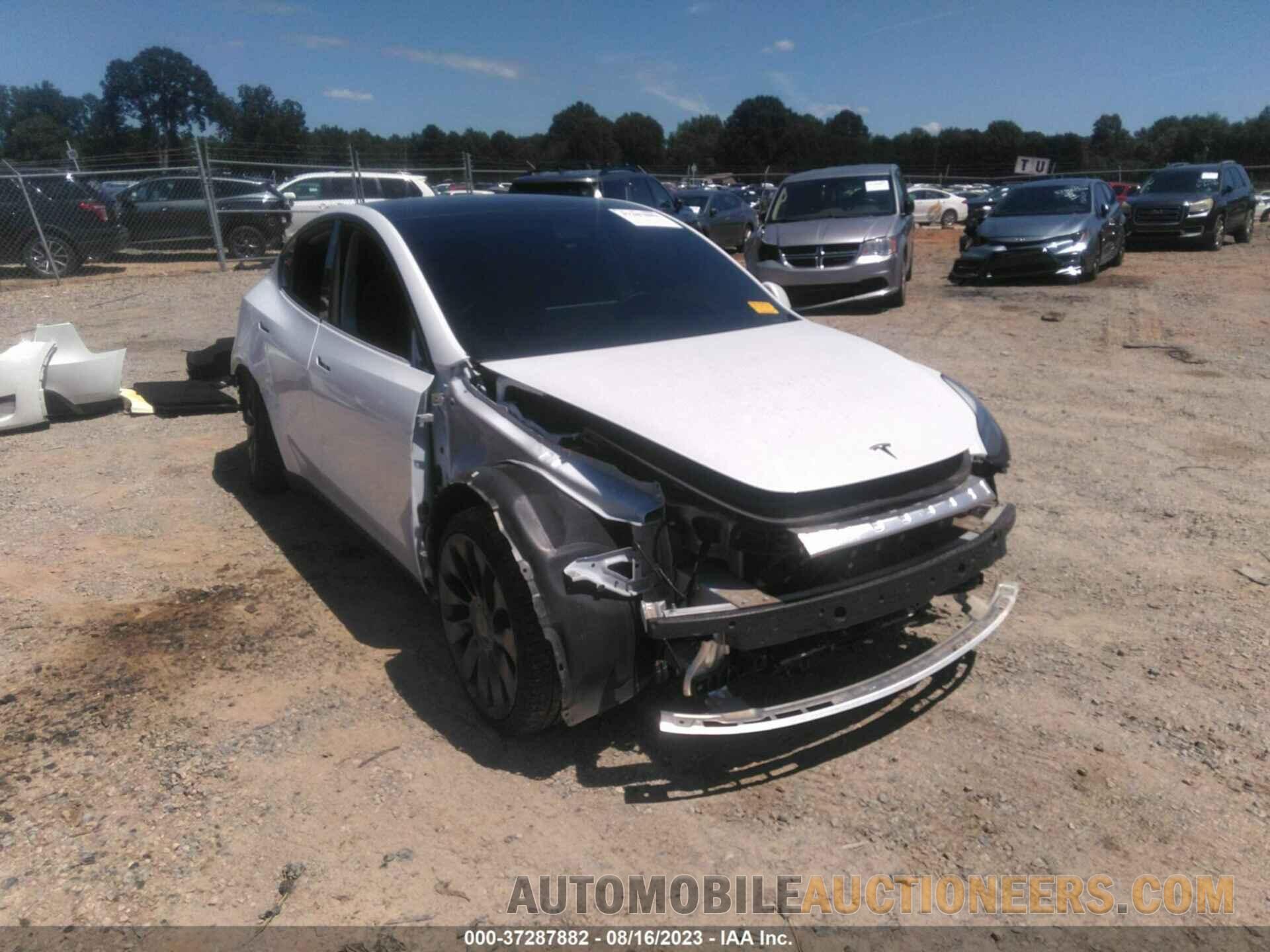 7SAYGDEE7NF315674 TESLA MODEL Y 2022