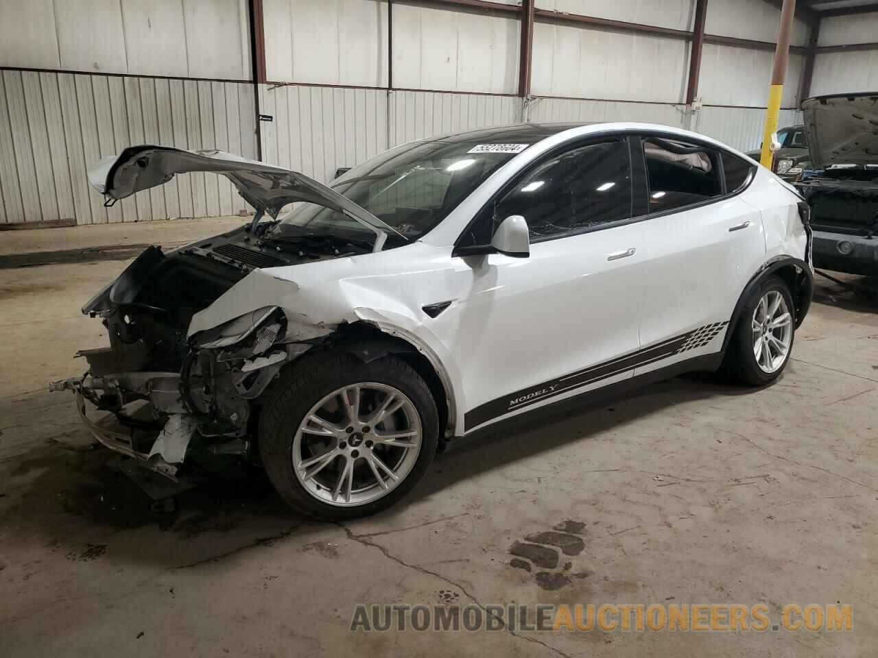 7SAYGDEE7NF317800 TESLA MODEL Y 2022