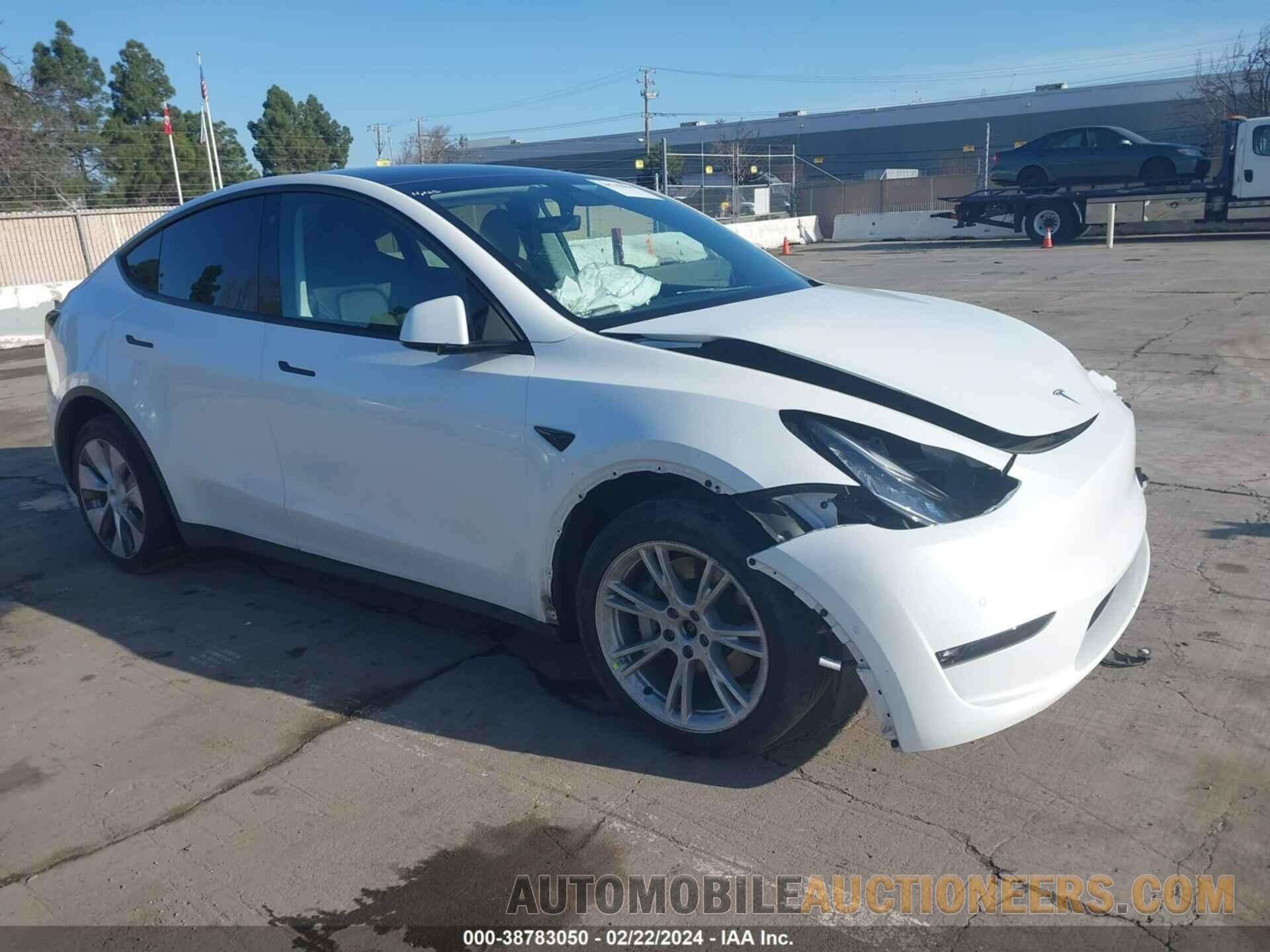 7SAYGDEE7NF338114 TESLA MODEL Y 2022