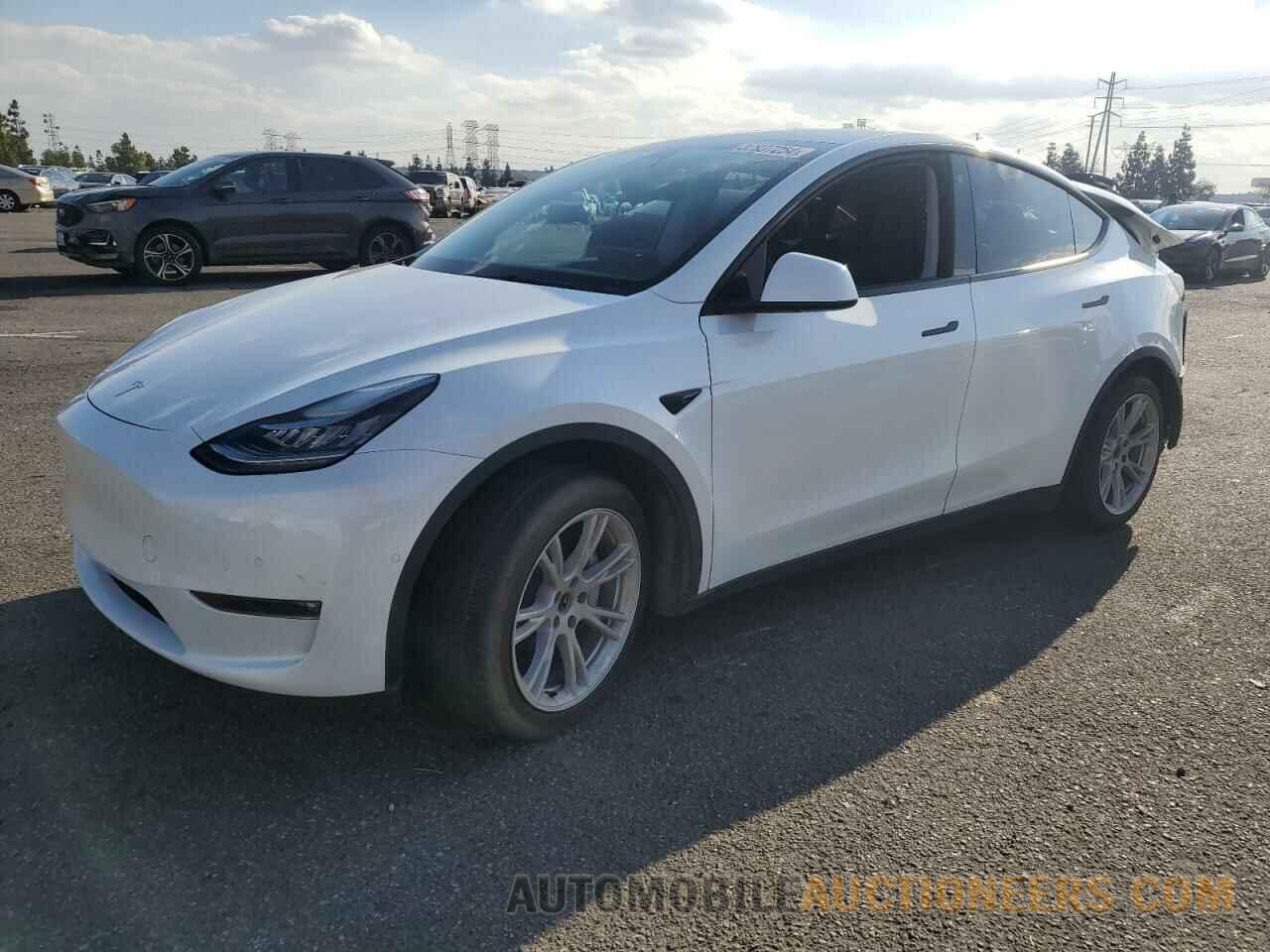 7SAYGDEE7NF361067 TESLA MODEL Y 2022