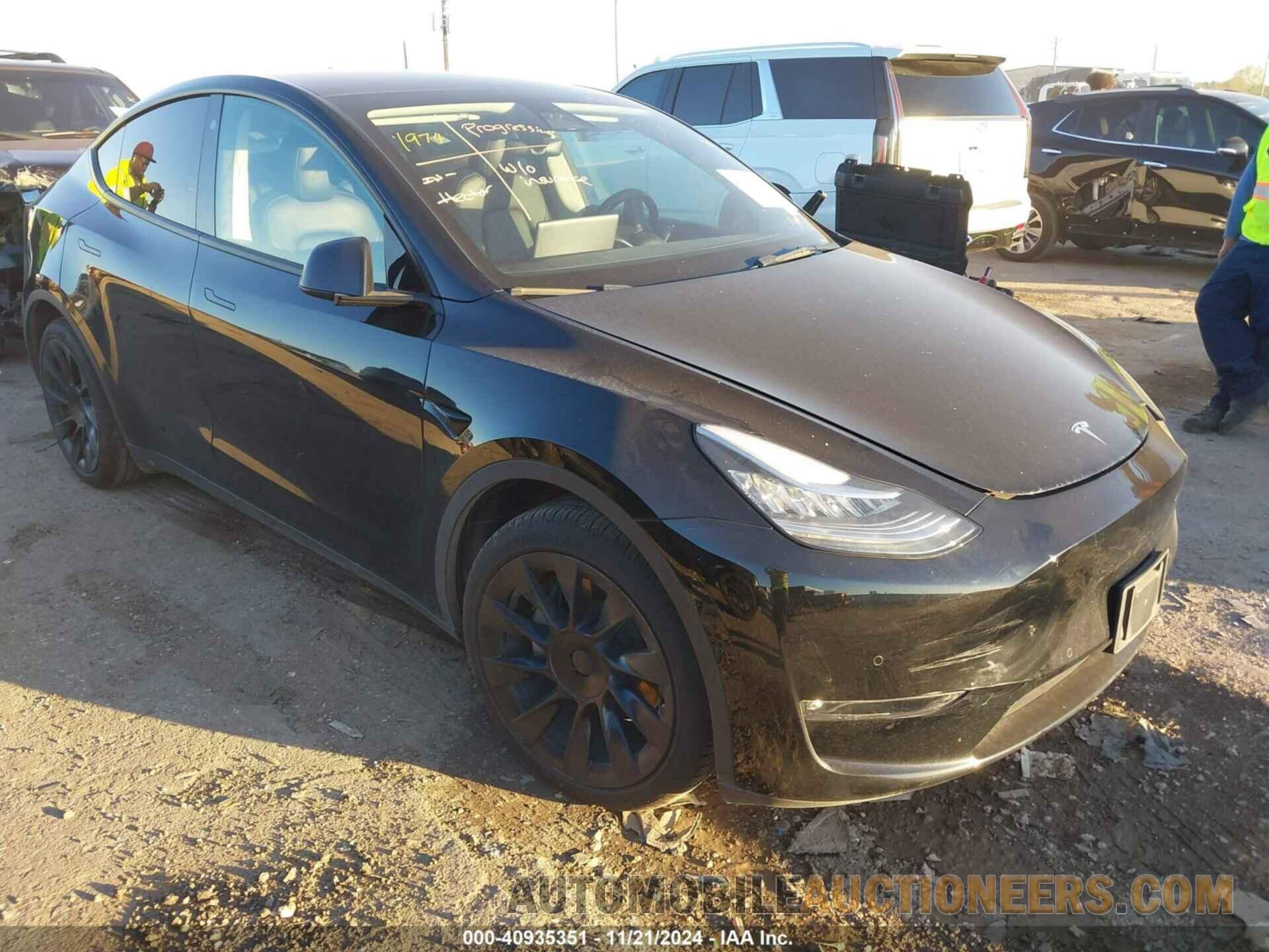 7SAYGDEE7NF363014 TESLA MODEL Y 2022